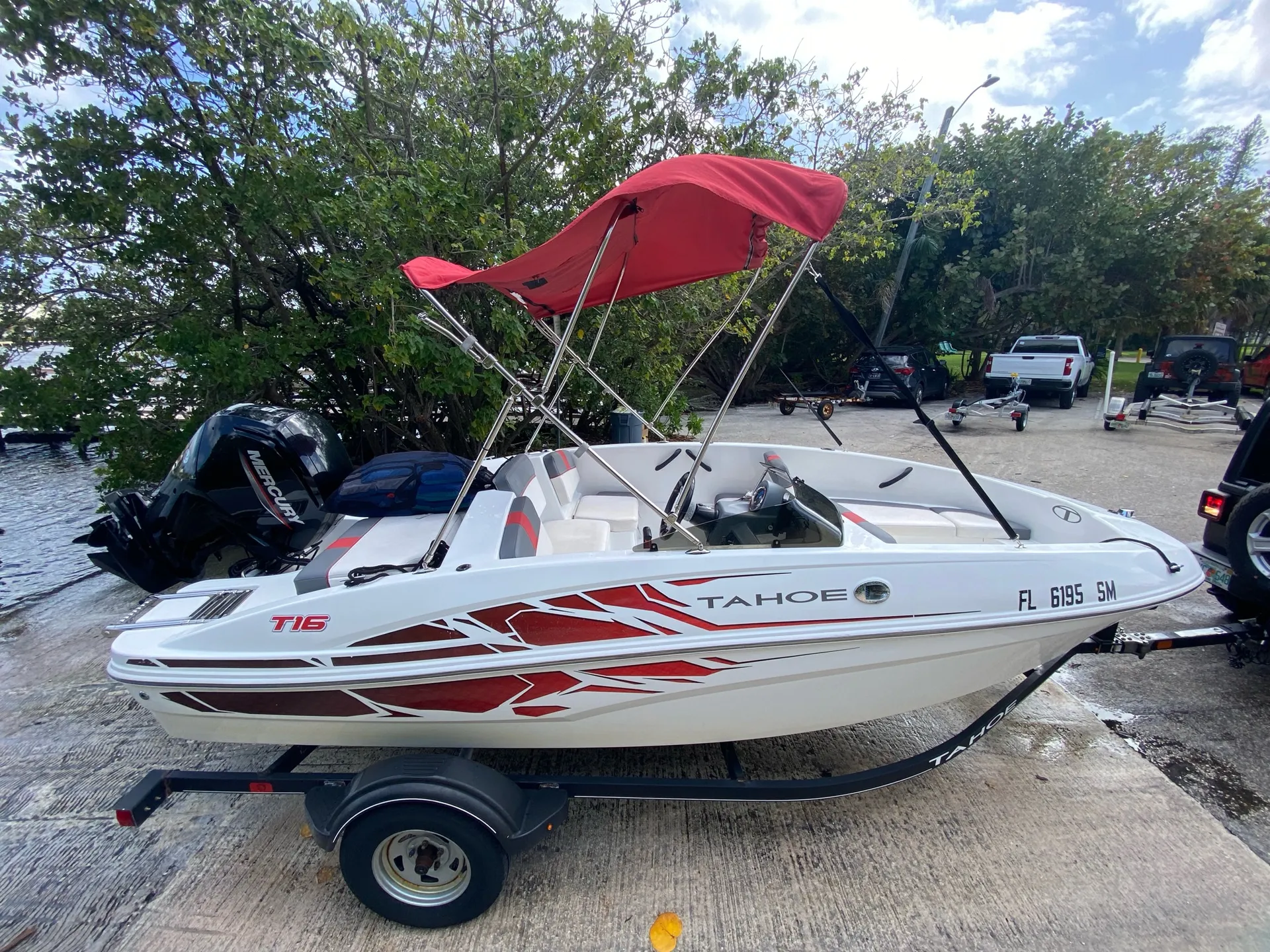 TAHOE BY TRACKER MARINE T16 in Delray Beach, FL — photo 9