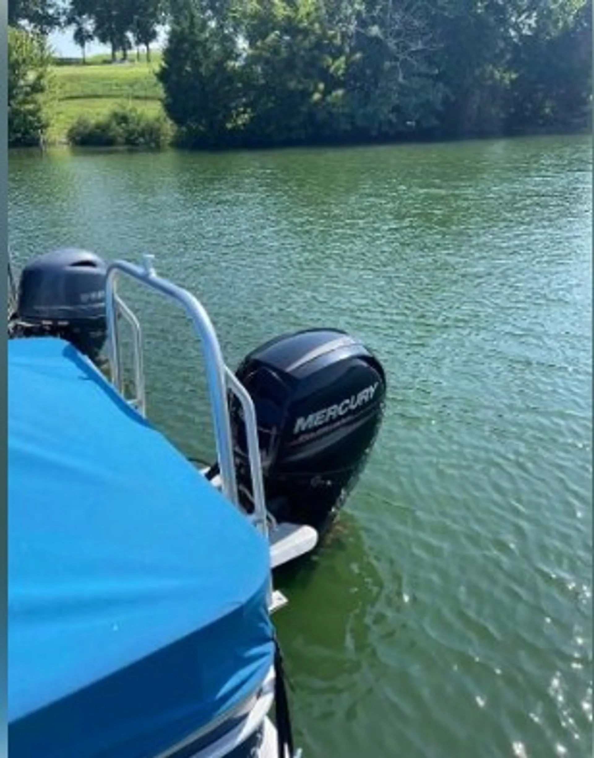 SUN TRACKER FISHIN' BARGE 22 DLX in Eatonton, GA — photo 7