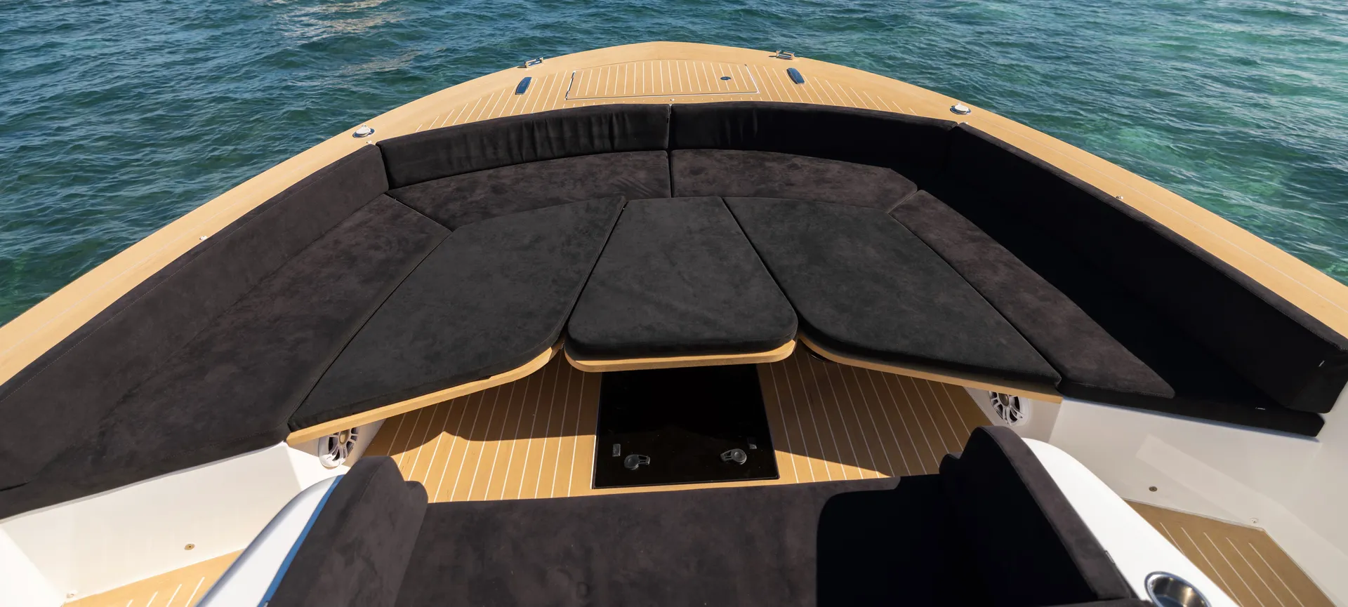 NEW  2021 Bella Vita 43 Luxury Italian Yacht
