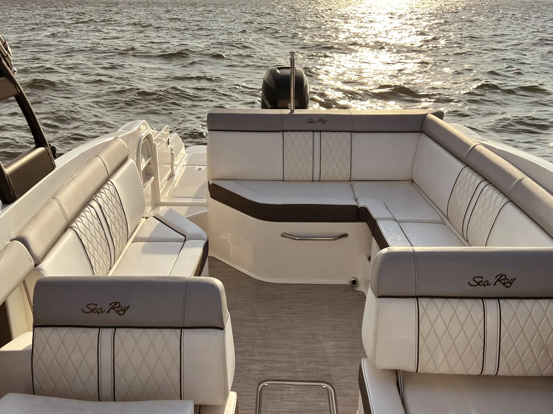 SEA RAY BOATS SDX 270 OB in Hoboken, NJ — photo 5