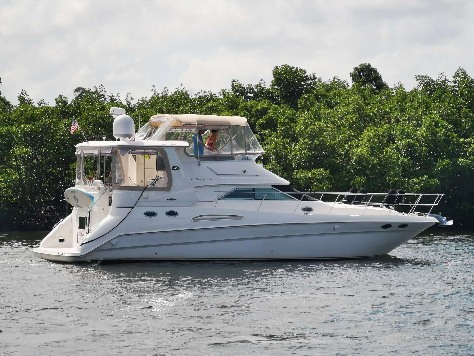 Sea Ray Boats Other in Fort Lauderdale, FL — photo 3