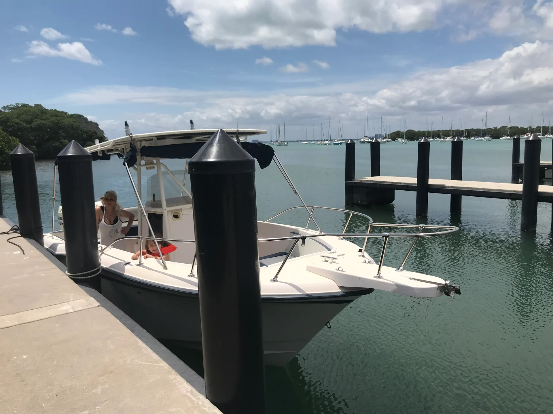 Grady-White Boats 247 Advance in Miami, FL — photo 9