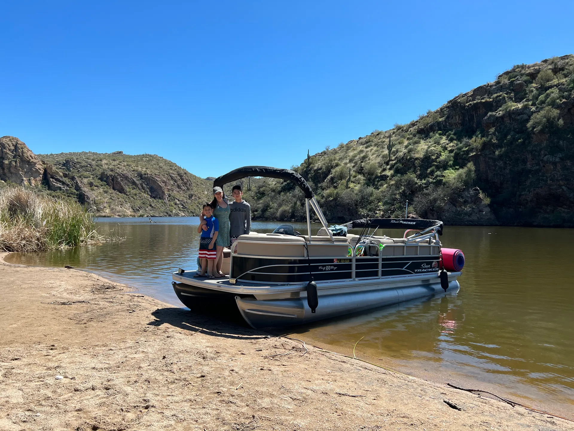 SUN TRACKER PARTY BARGE 22 DLX in Apache Junction, AZ — photo 4