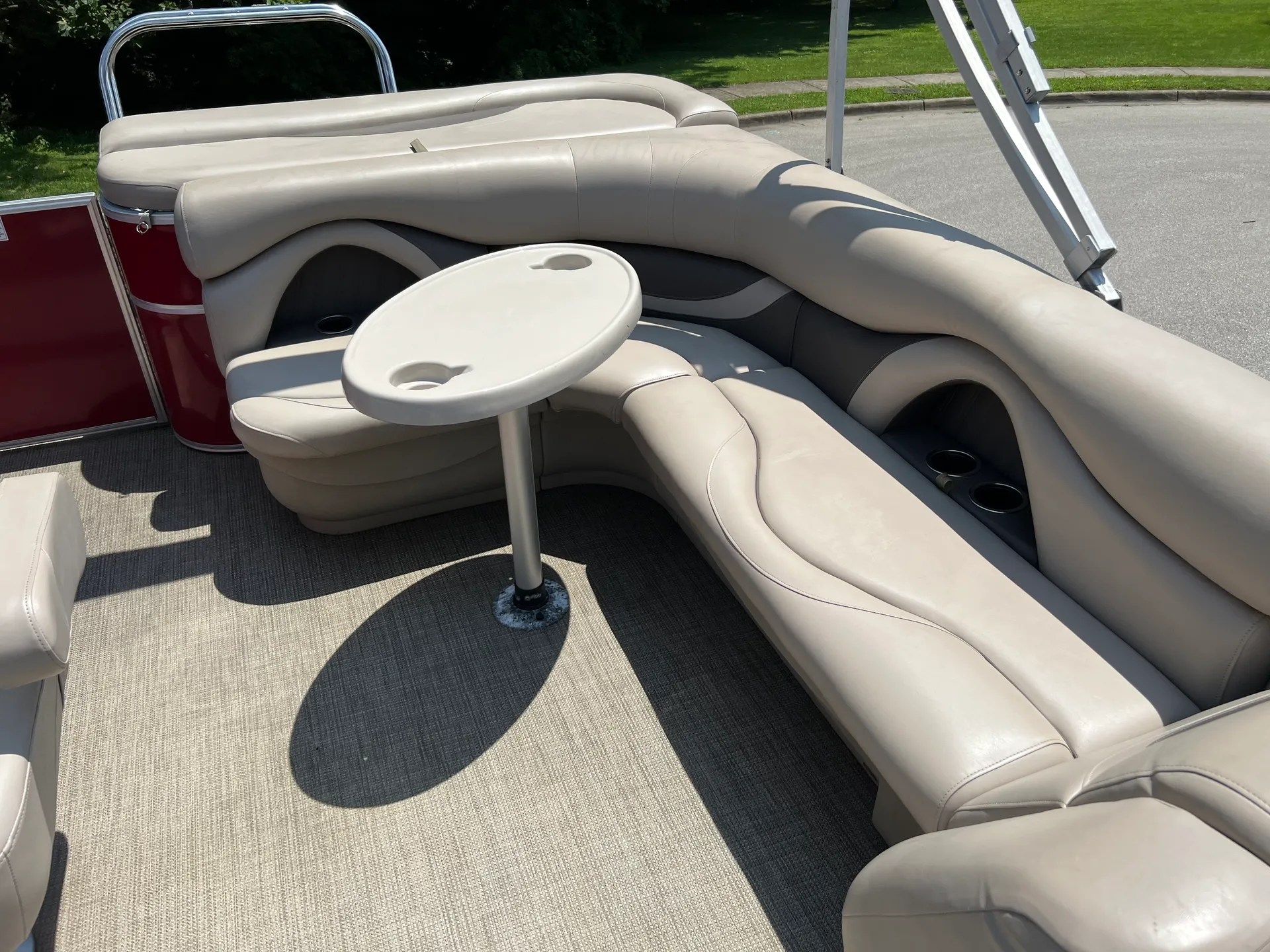 Sylvan Marine 8520 Mirage Cruise in Sellersburg, IN — photo 4