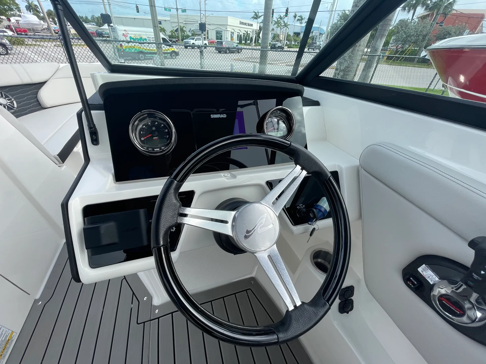 23' Chartered Sea Ray Bowrider Sarasota Siesta Key