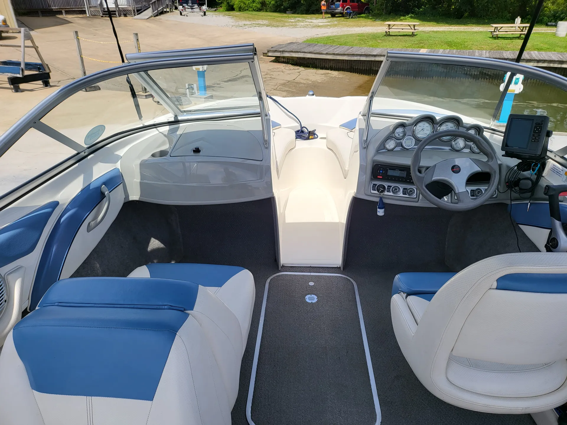 Bayliner 185 BR  in Lorton, VA — photo 10