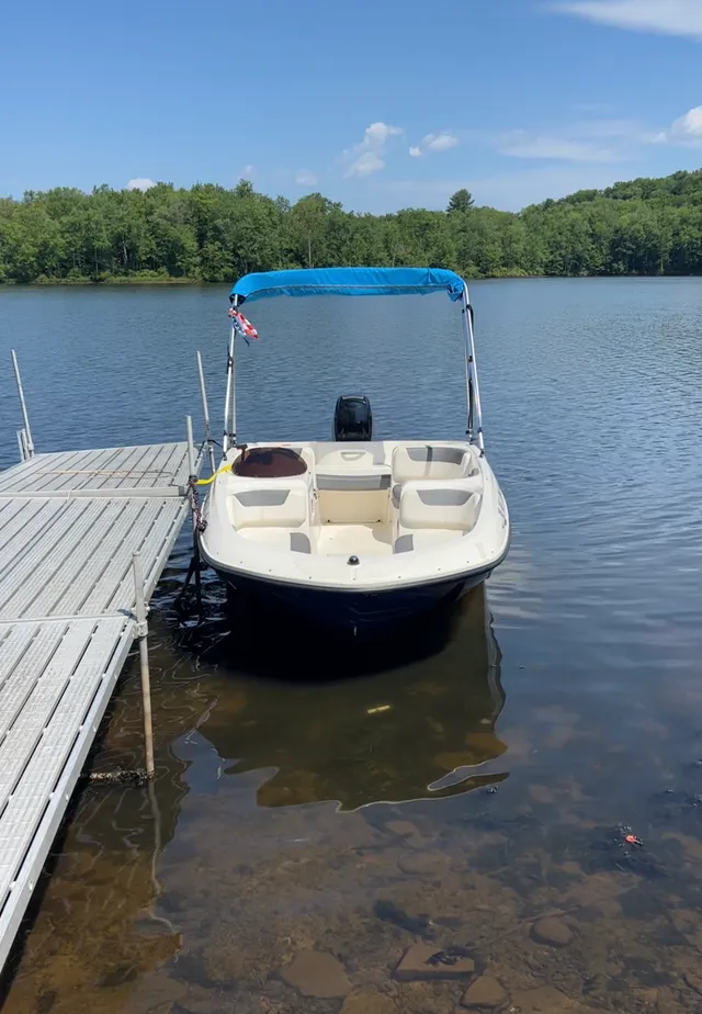 Rent a BAYLINER bow rider in Sullivan County, NY near me