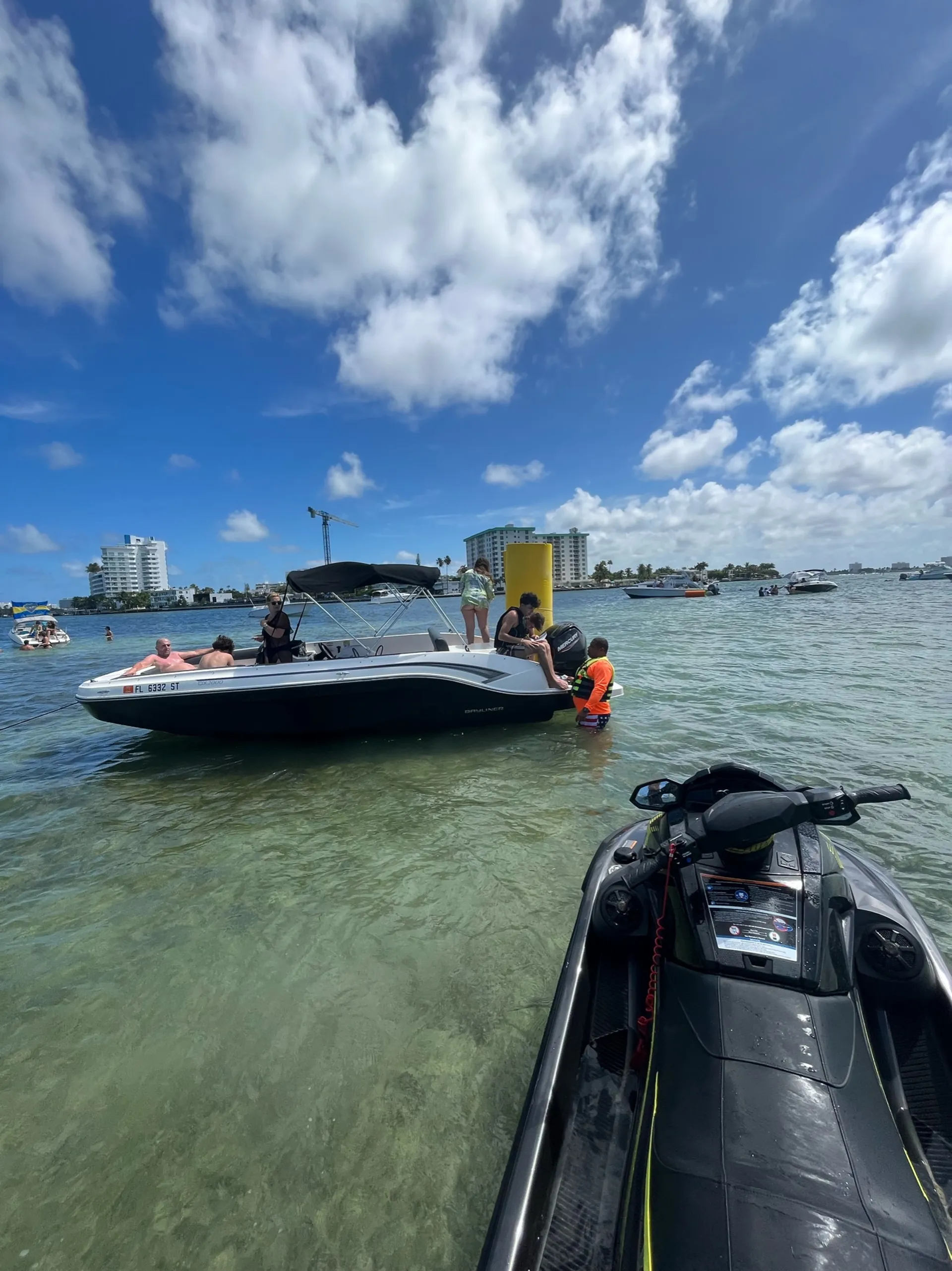 BAYLINER DX2000 in North Miami Beach, FL — photo 2