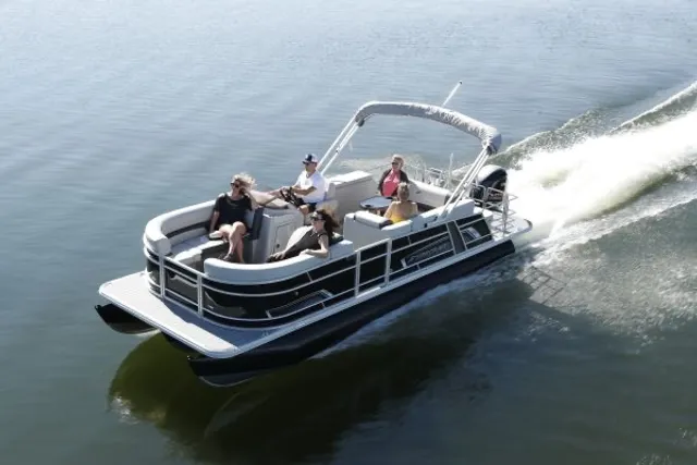 Rent a STARCRAFT MARINE pontoon in Alton, NH near me