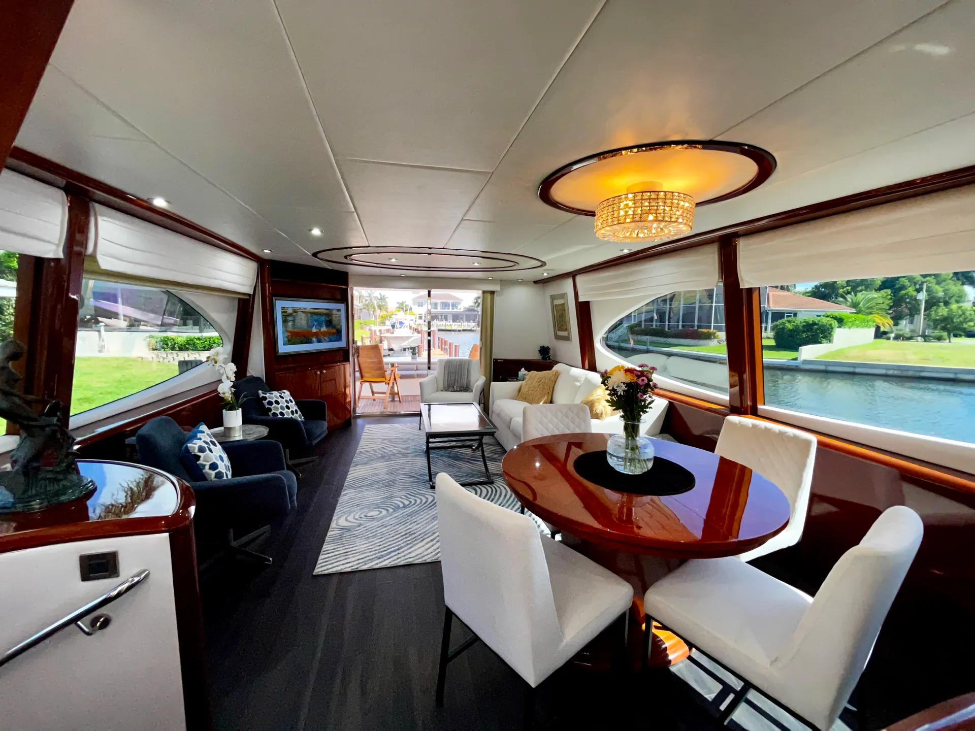 ATHENA: LAZZARA Flybridge Motor Yacht