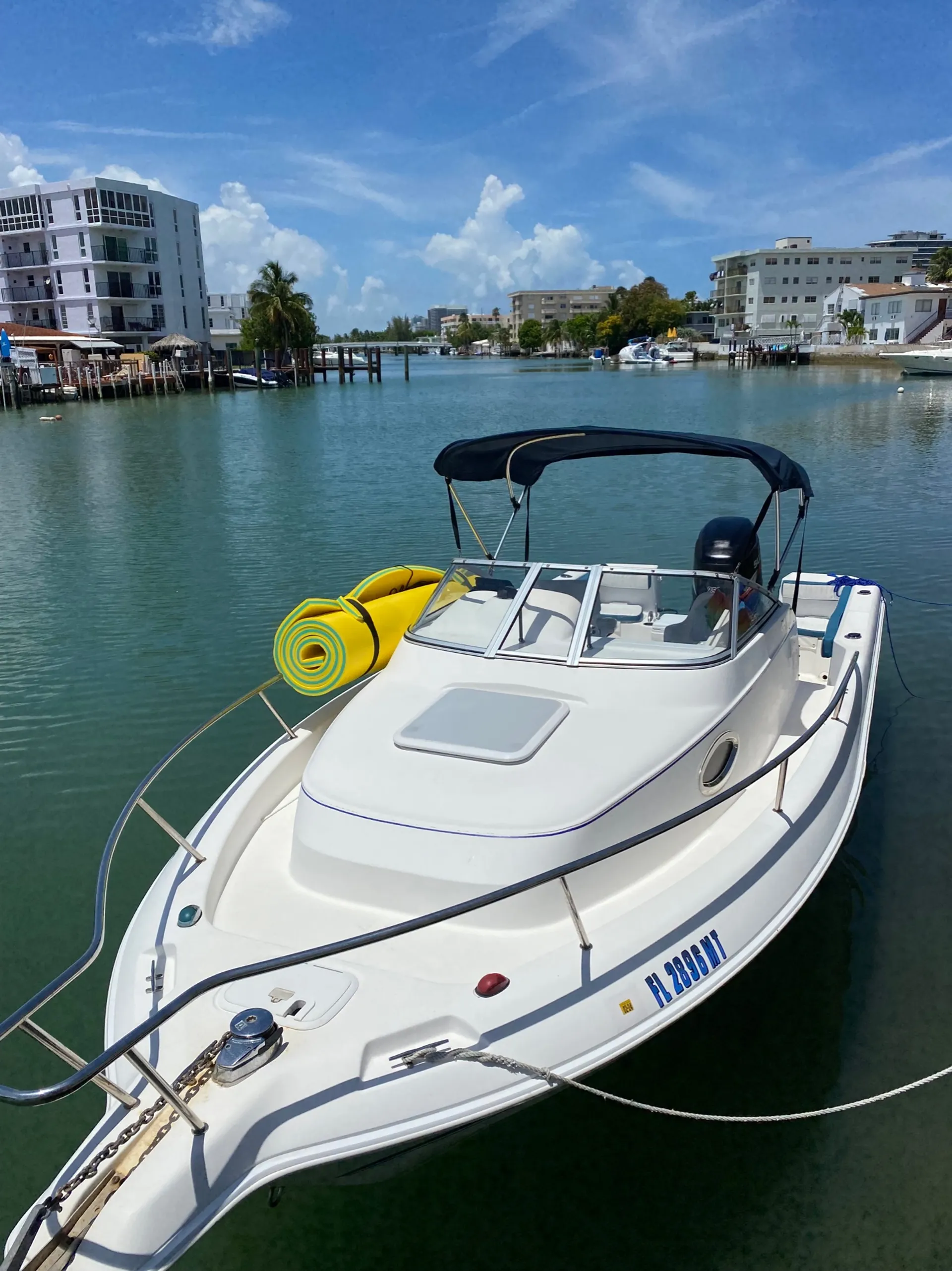 Pro-Line Boats 23 Express in Miami Beach, FL — photo 3