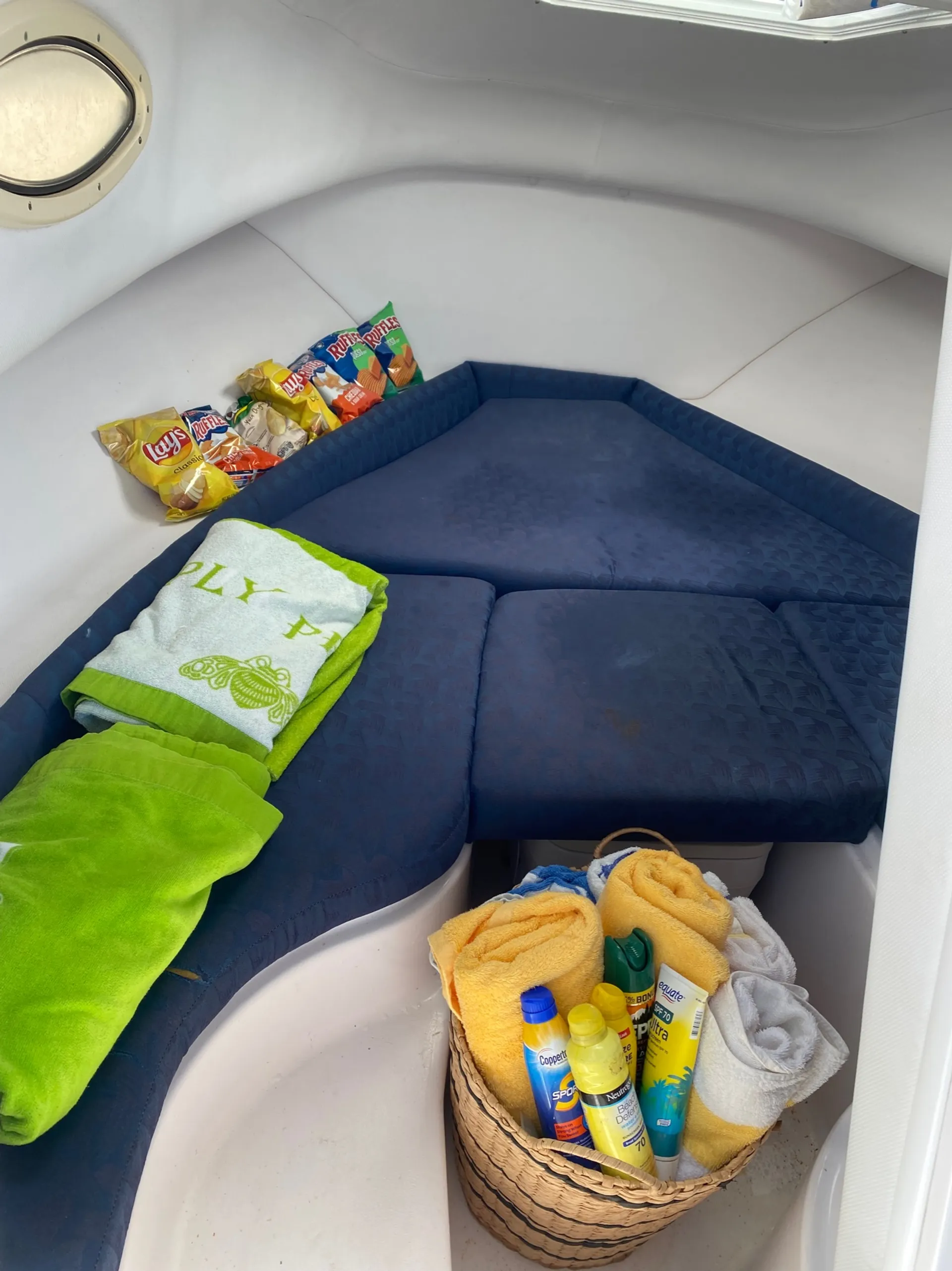 Pro-Line Boats 23 Express in Miami Beach, FL — photo 5