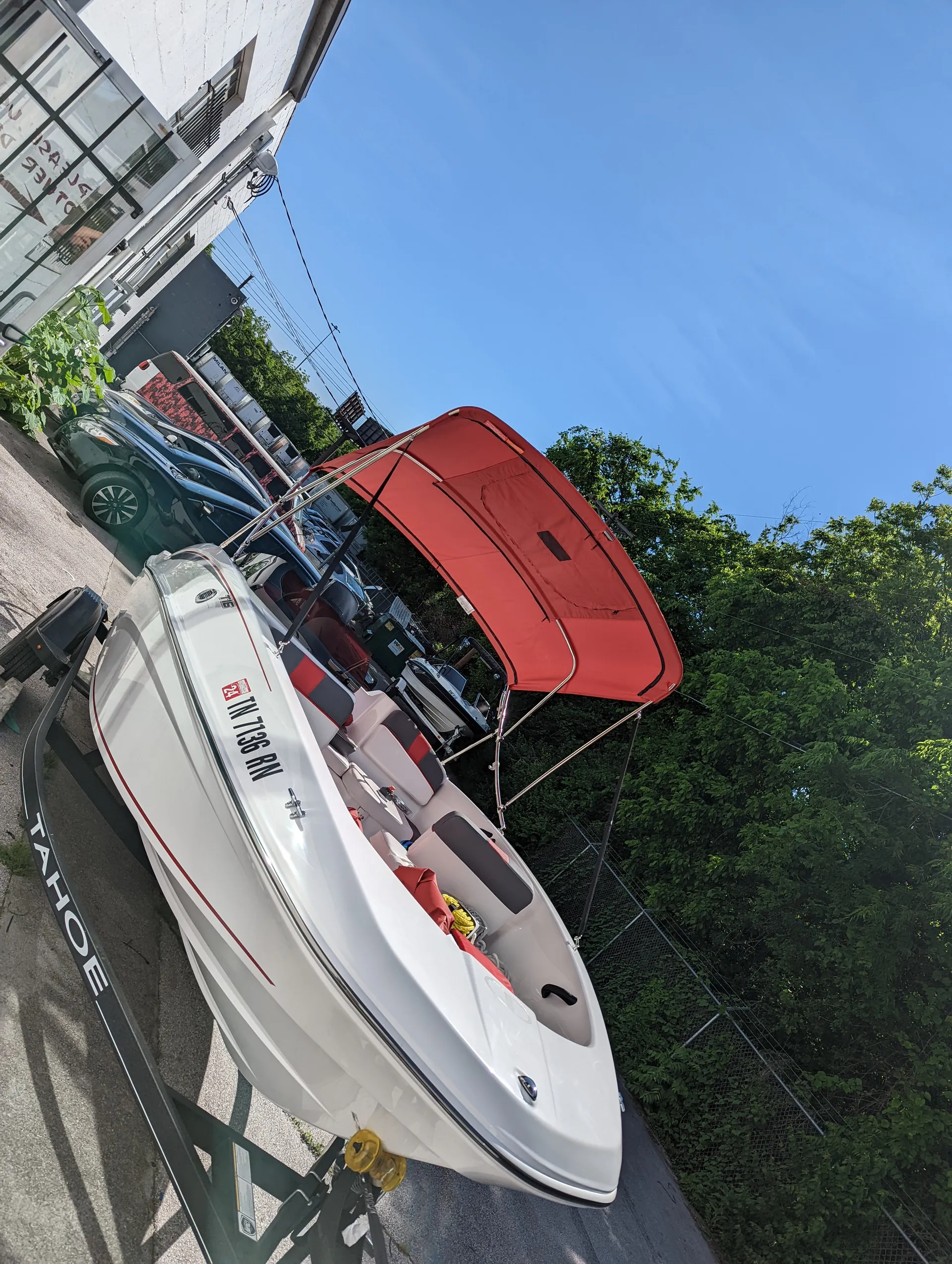 TAHOE BY TRACKER MARINE T16 in Knoxville, TN — photo 4