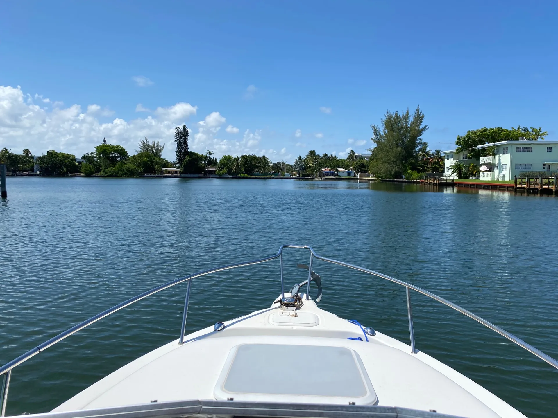 Pro-Line Boats 23 Express in Miami Beach, FL — photo 9