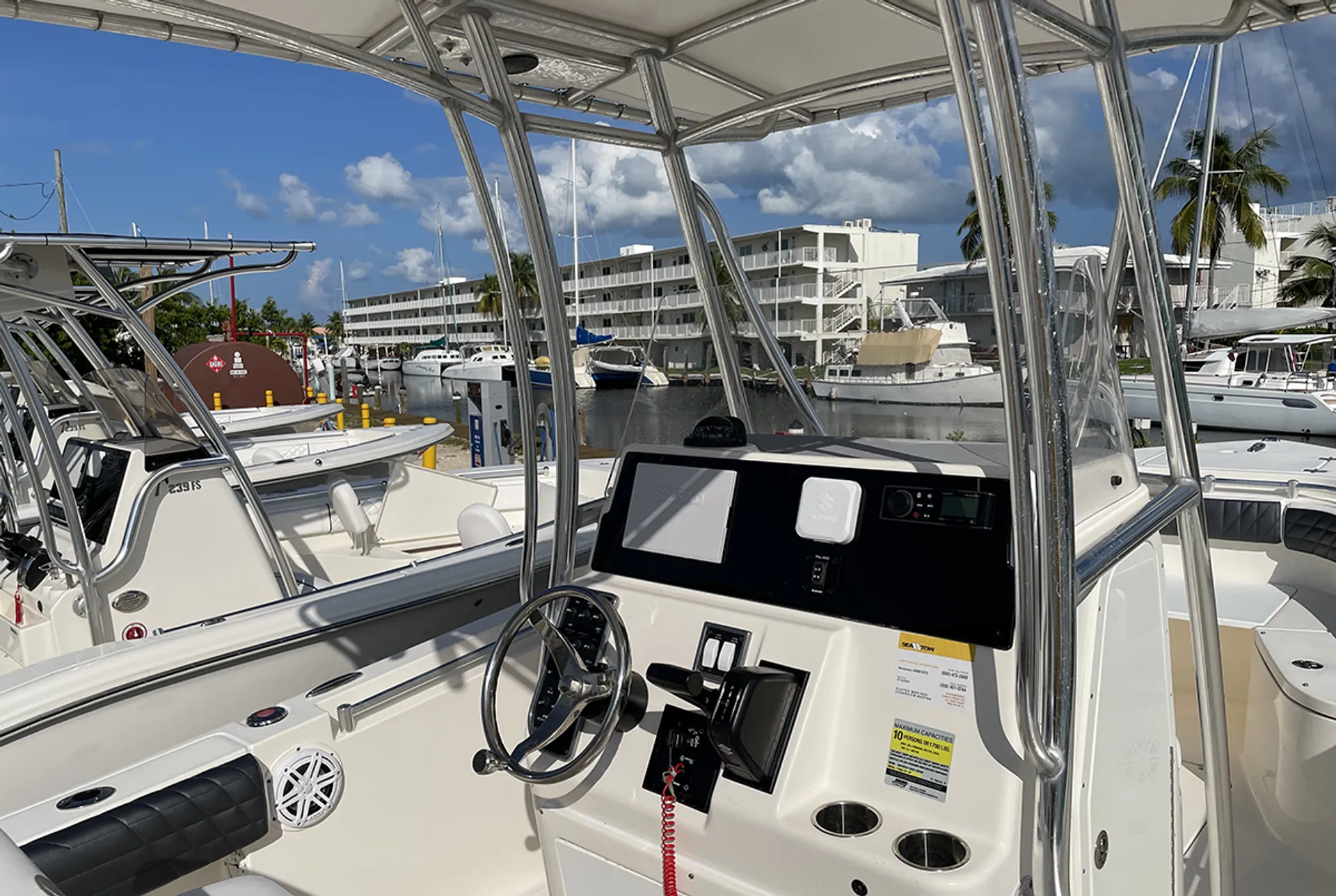 Cobia 237 Center Console 24' in Marathon, FL — photo 9