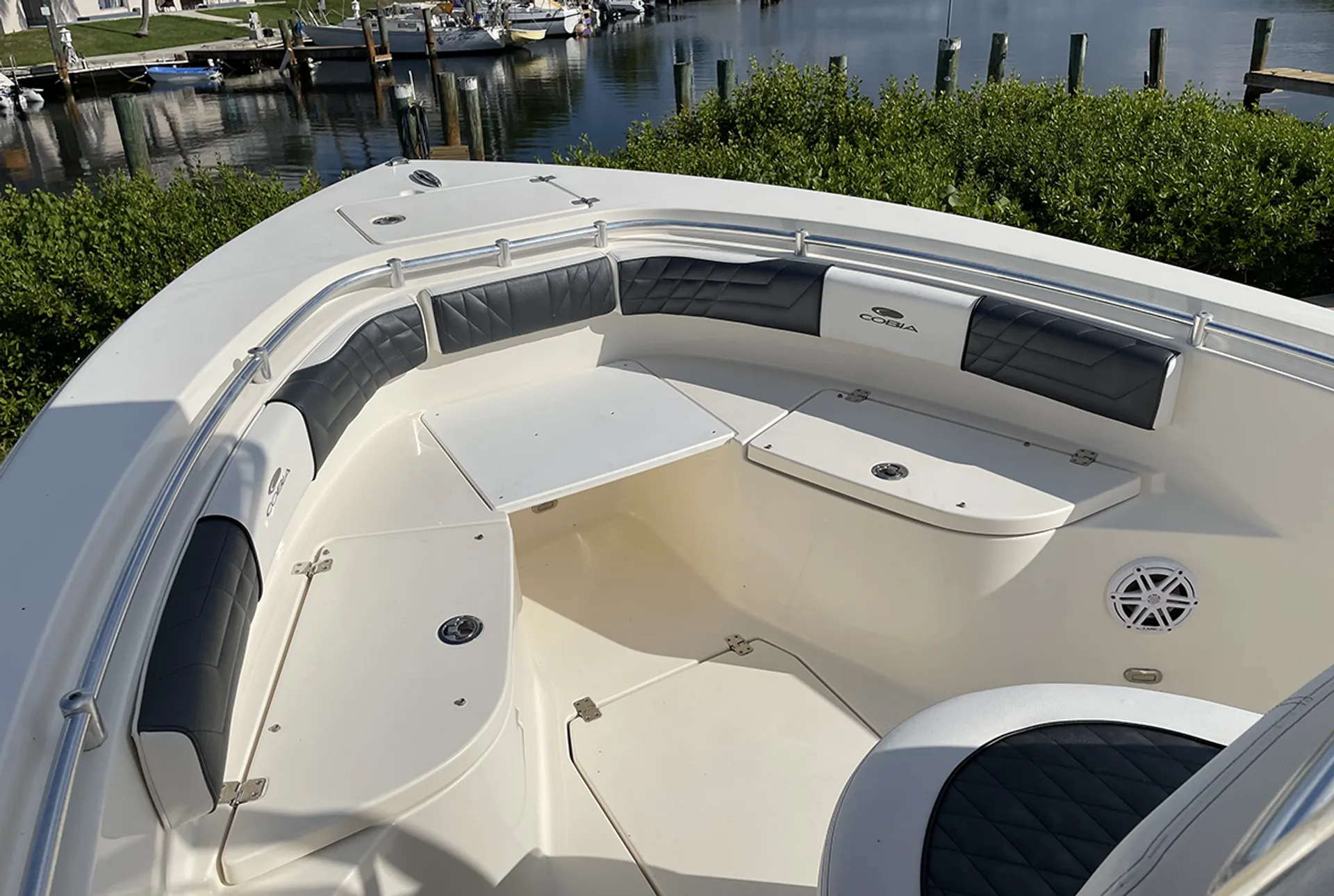 Cobia 237 Center Console 24' in Marathon, FL — photo 2