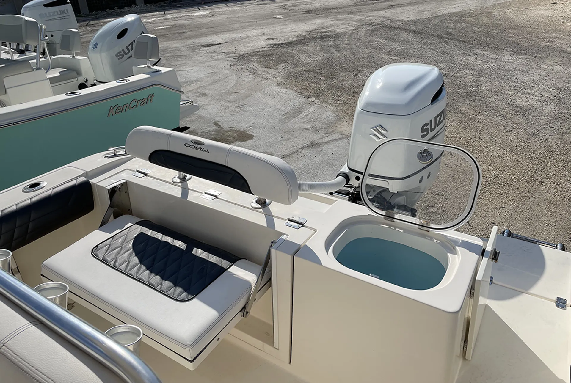 Cobia 237 Center Console 24' in Marathon, FL — photo 6