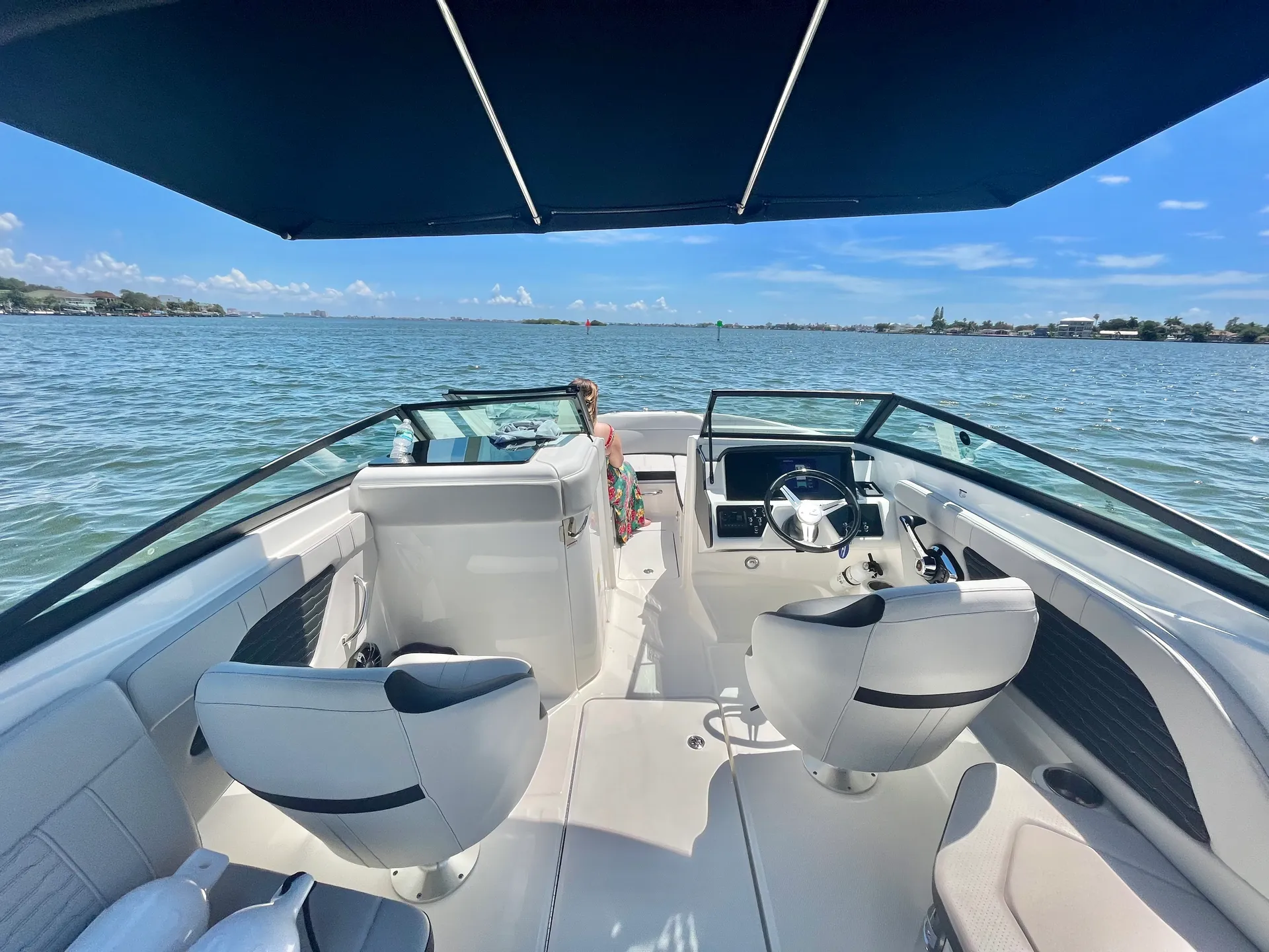 BOOK TODAY &amp; Cruise the Gulf in comfort,Gorgeous, comfy Sea Ray/200hp!