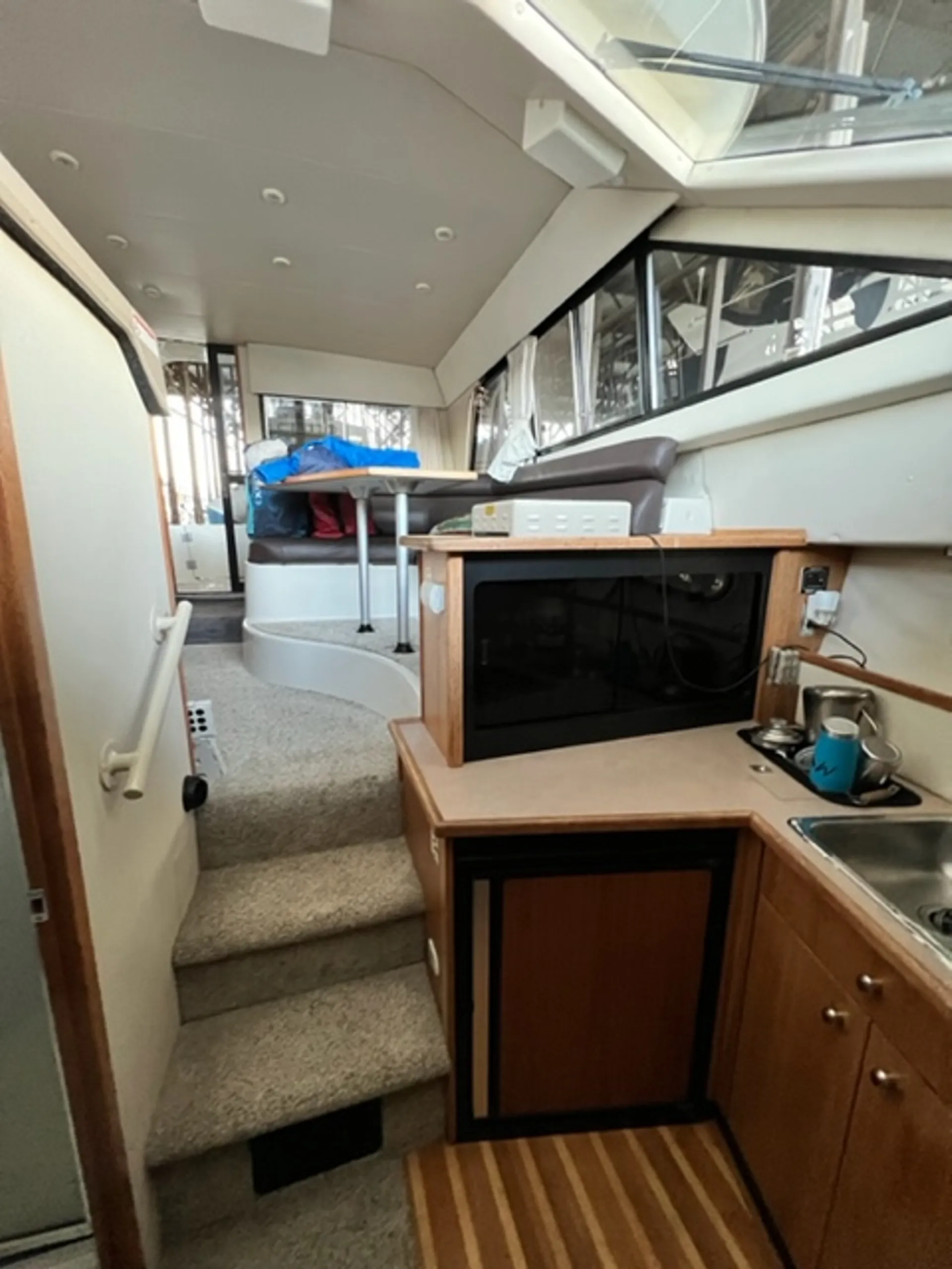 Bayliner 3388 Command Bridge MY in Bellingham, WA — photo 9