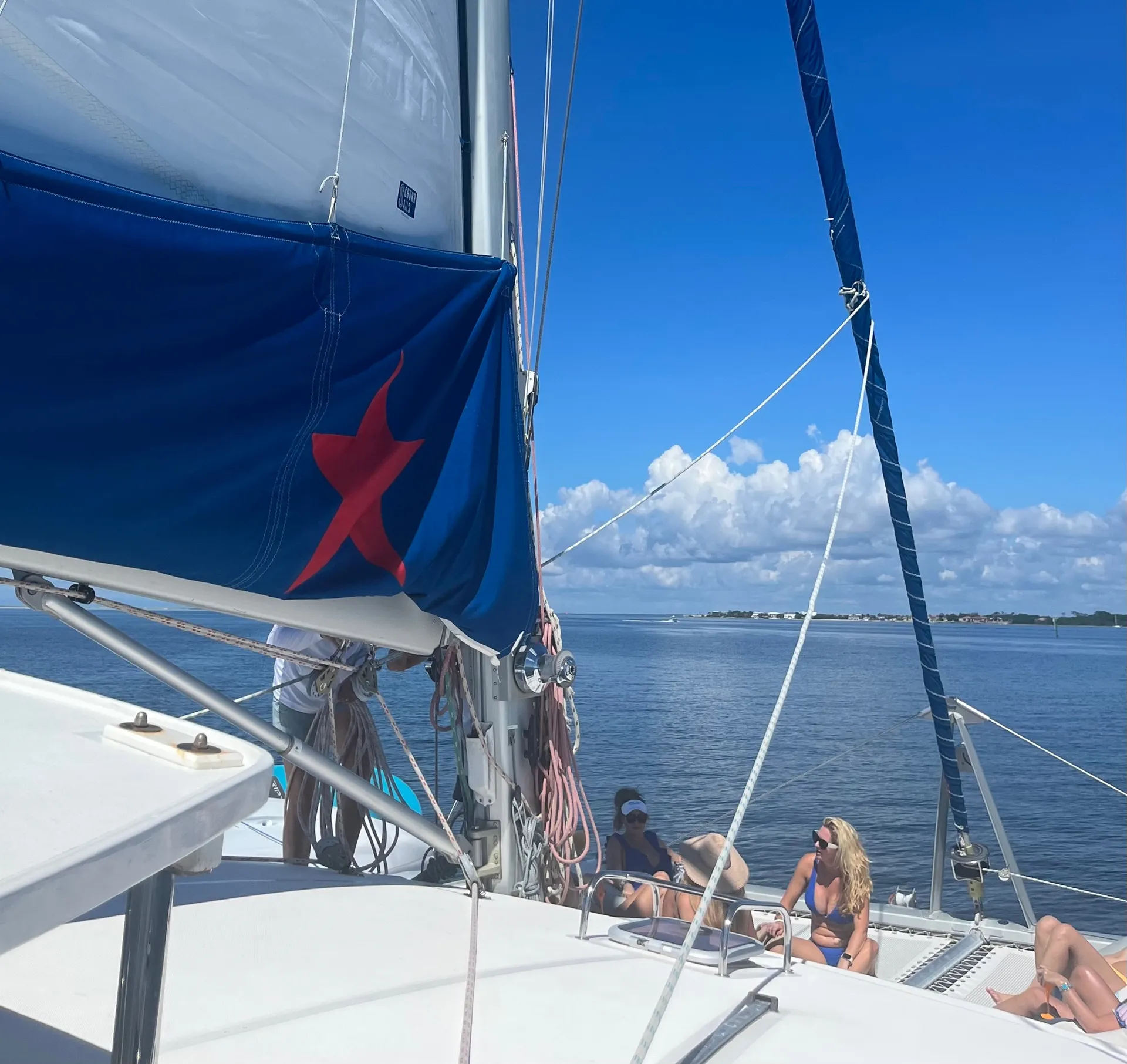 Leopard 47 Sailing Catamaran