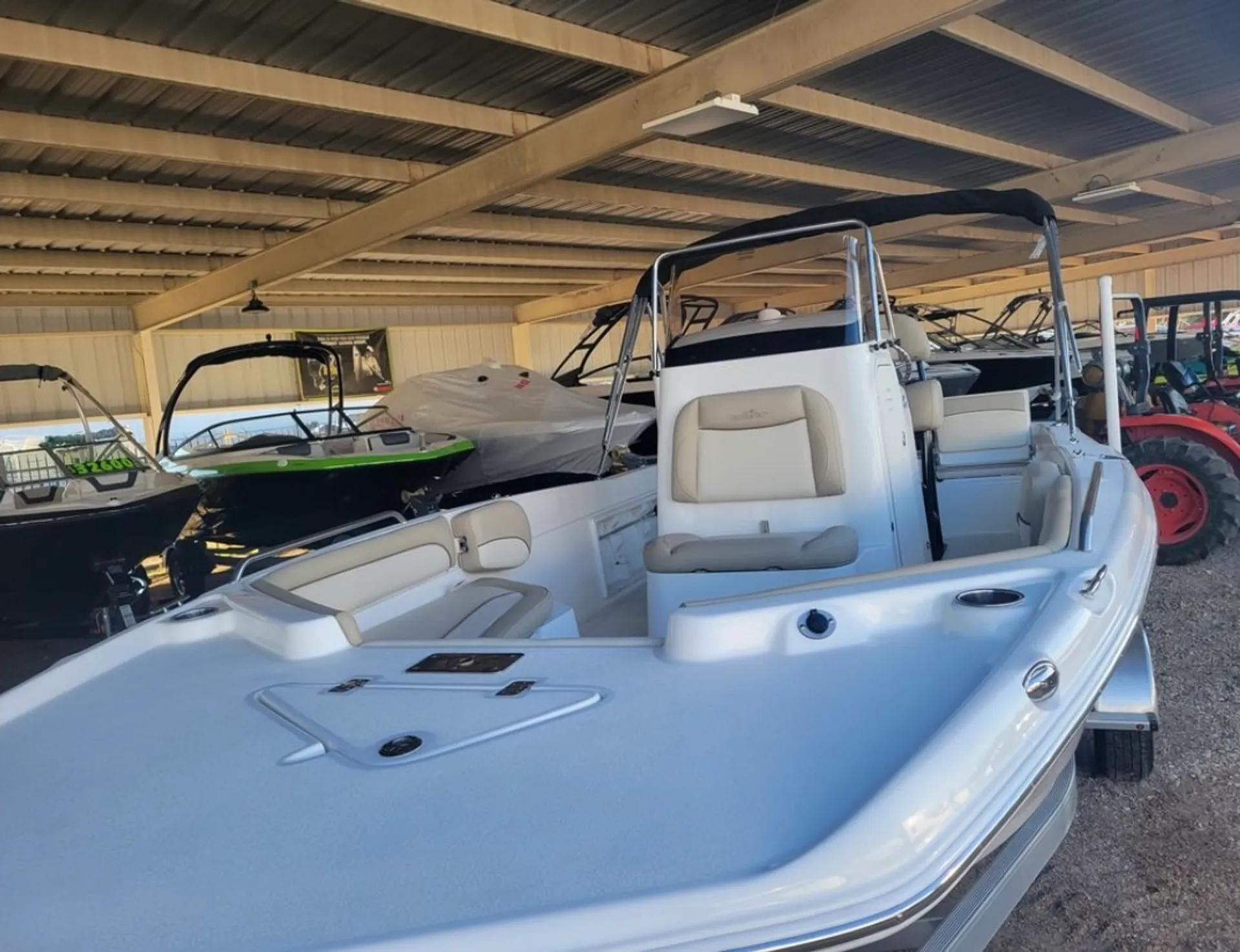NAUTICSTAR BOATS 211 HYBRID in Hewitt, TX — photo 4