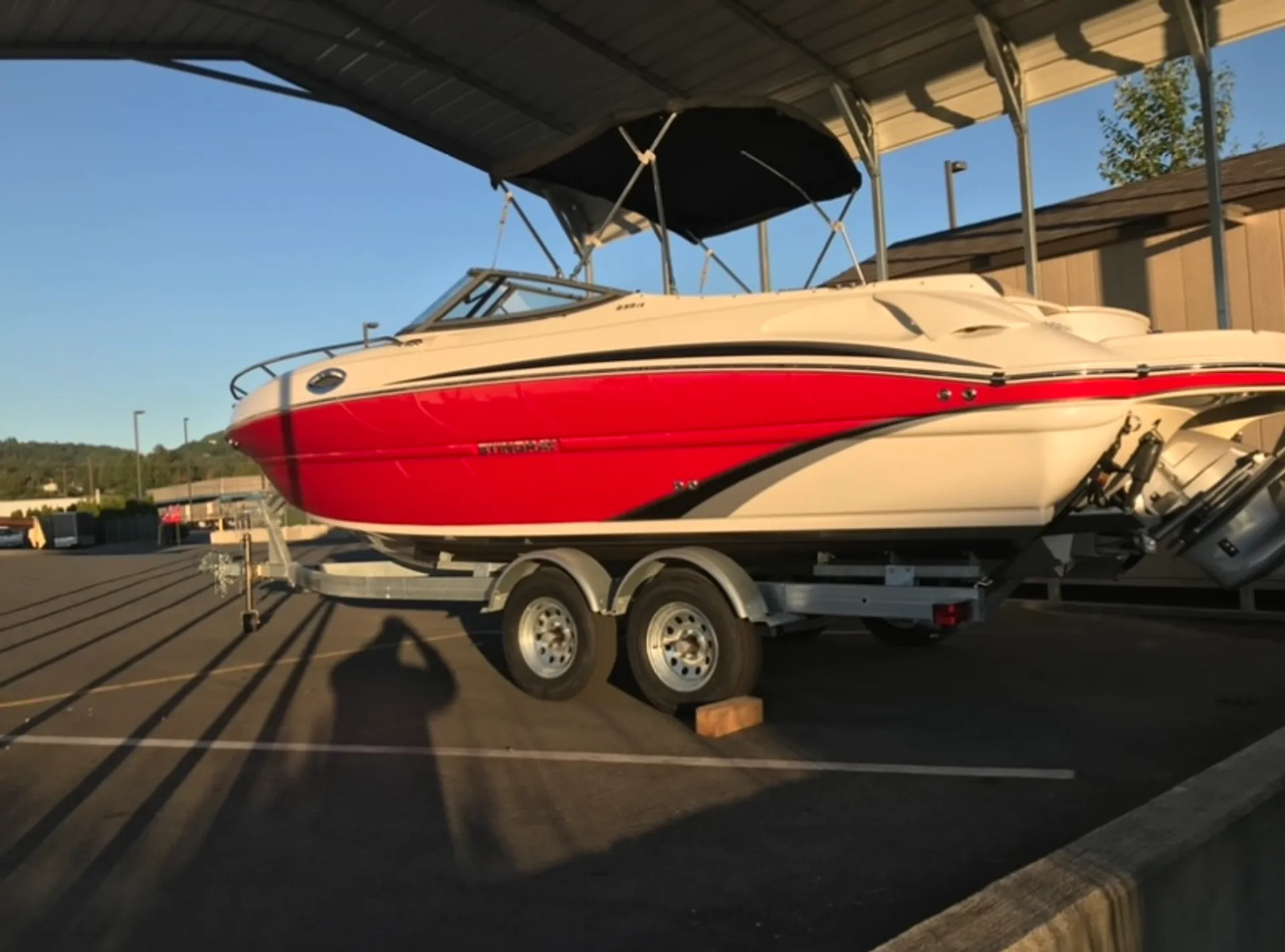 STINGRAY BOATS 235CR CUDDY in Hanford, CA — photo 3