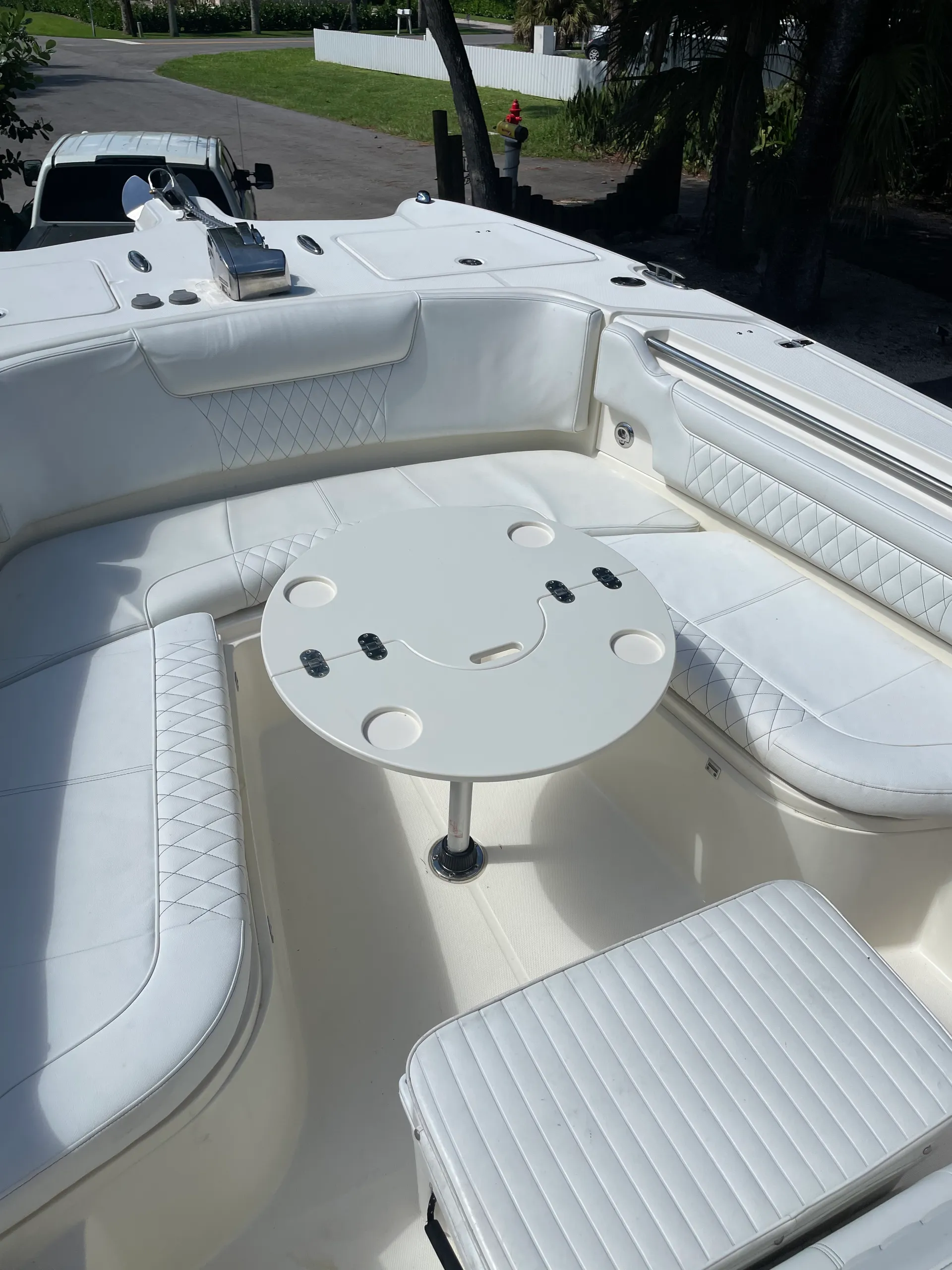30' Worldcat with a Captain in  Naples, FL!