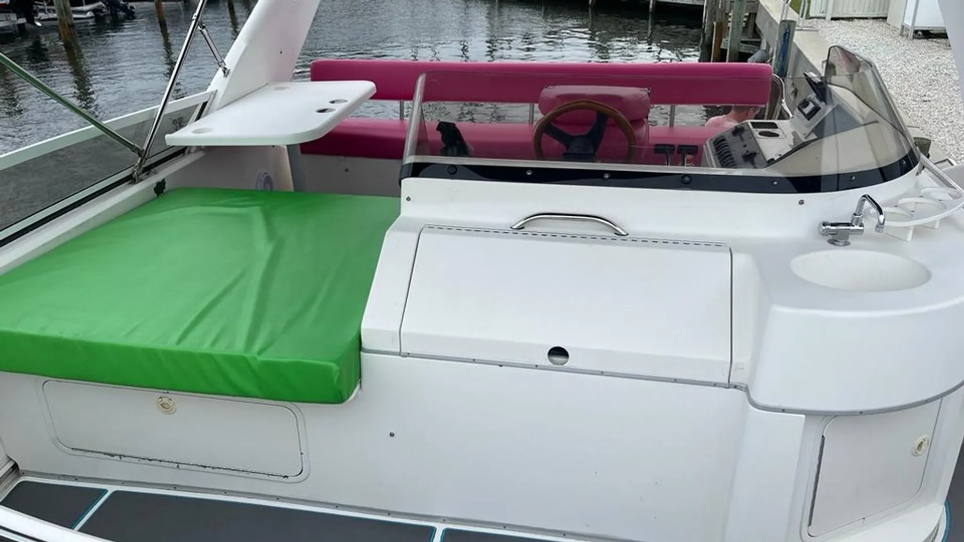 Sea Ray 440 eb in Merritt Island, FL — photo 6