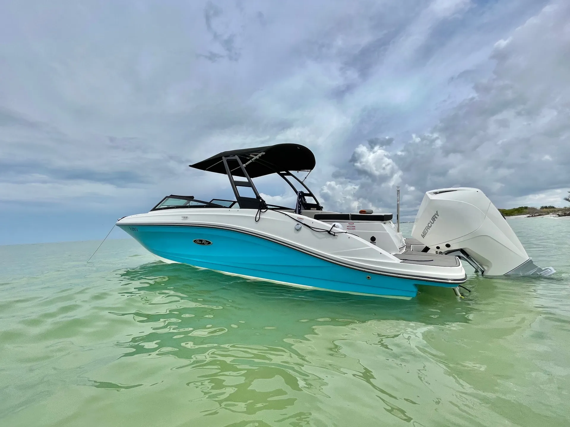 BOOK TODAY &amp; Cruise the Gulf in comfort,Gorgeous, comfy Sea Ray/200hp!