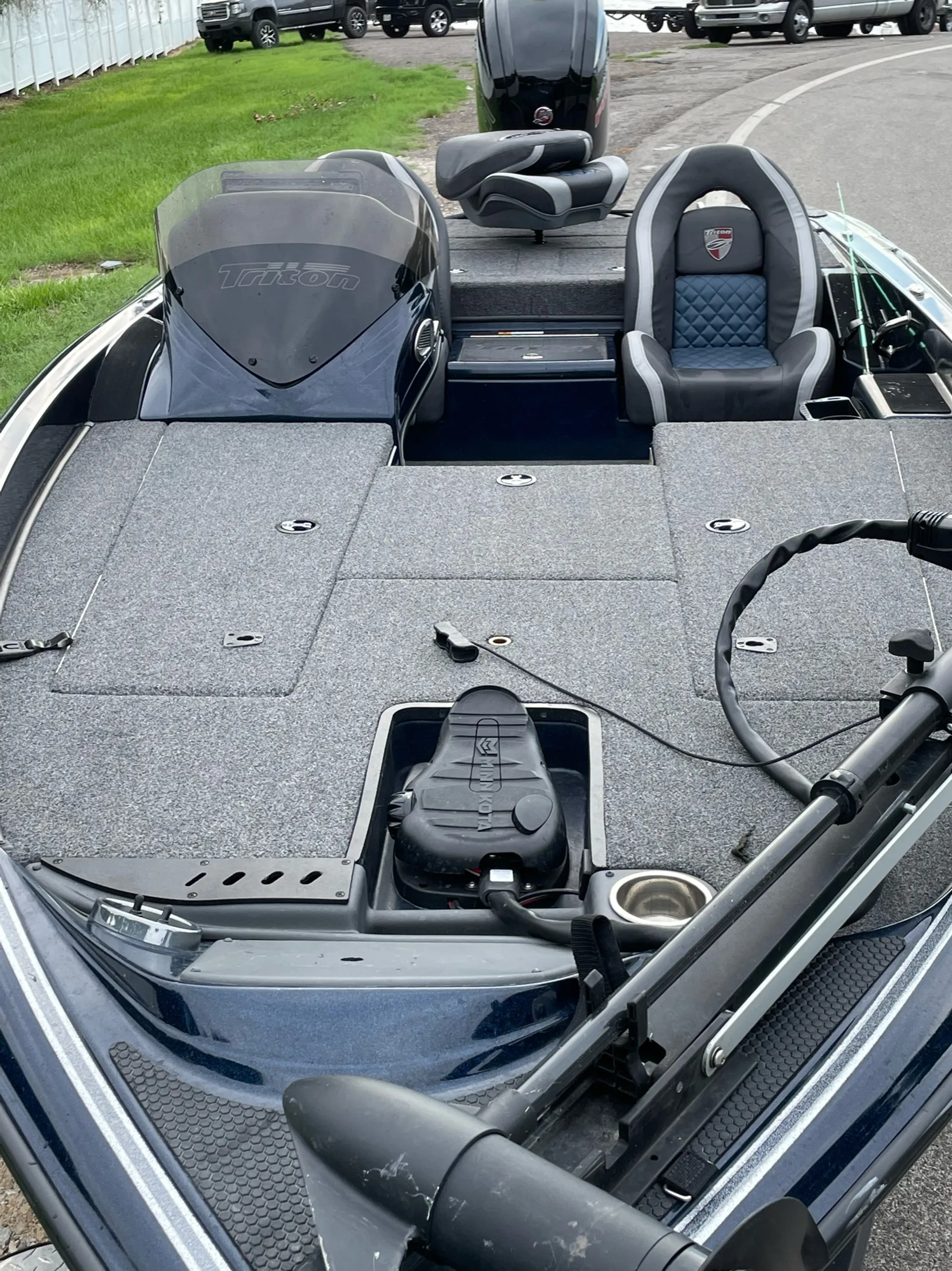 18’ Triton Fishing Boat - Delivery Available and Quick response time!