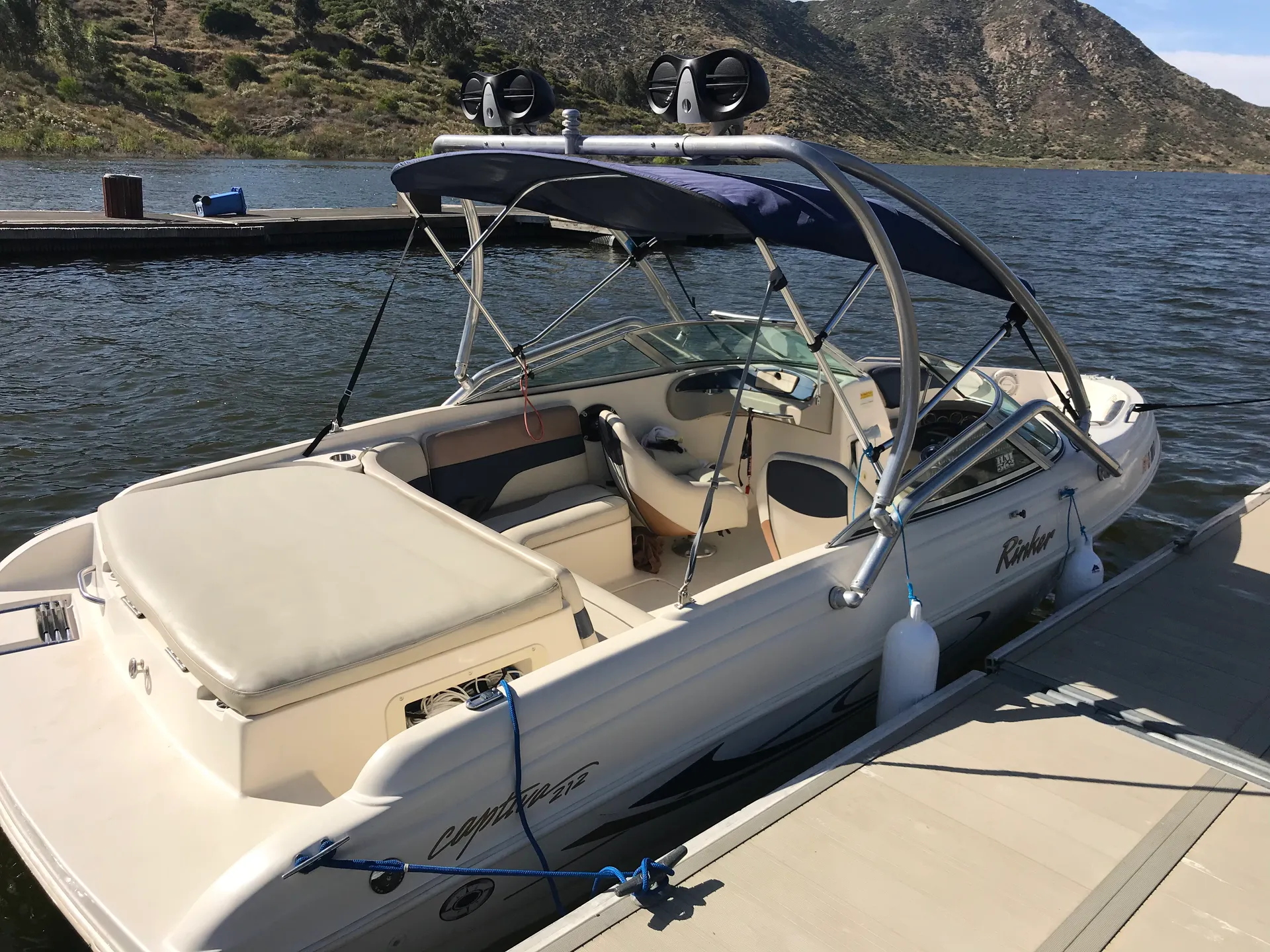 Rinker Boats Aptiva 212 in El Cajon, CA — photo 2