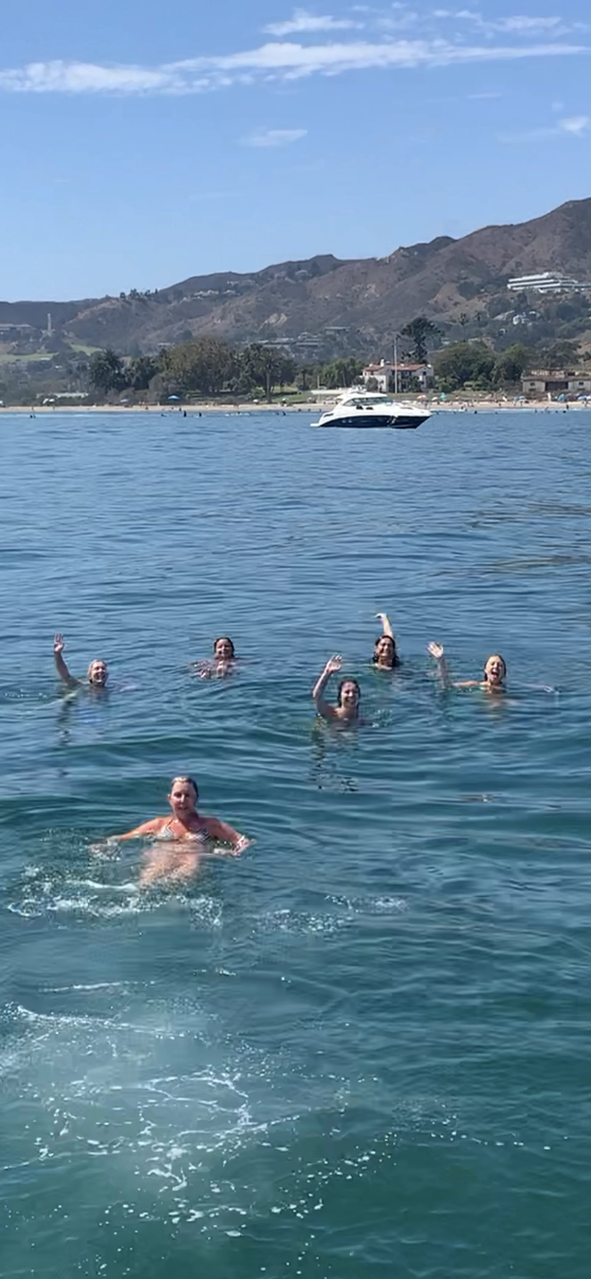 🛥️ YACHT PARTY FOR THE Good Times 🥳🎉