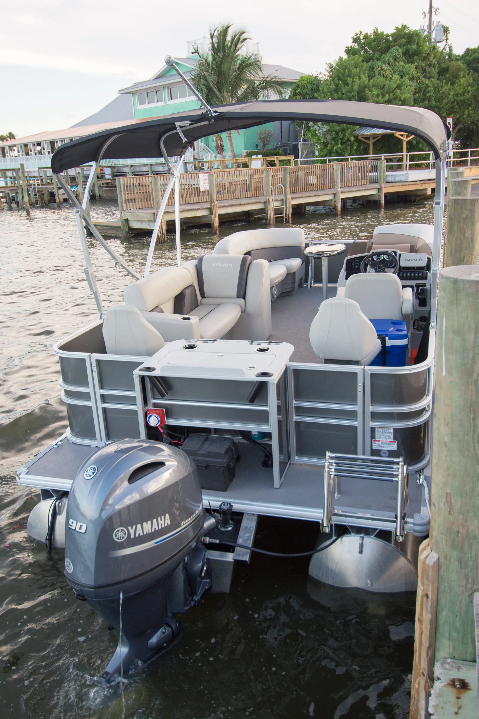 Delivery Available : Ohana Party Fish