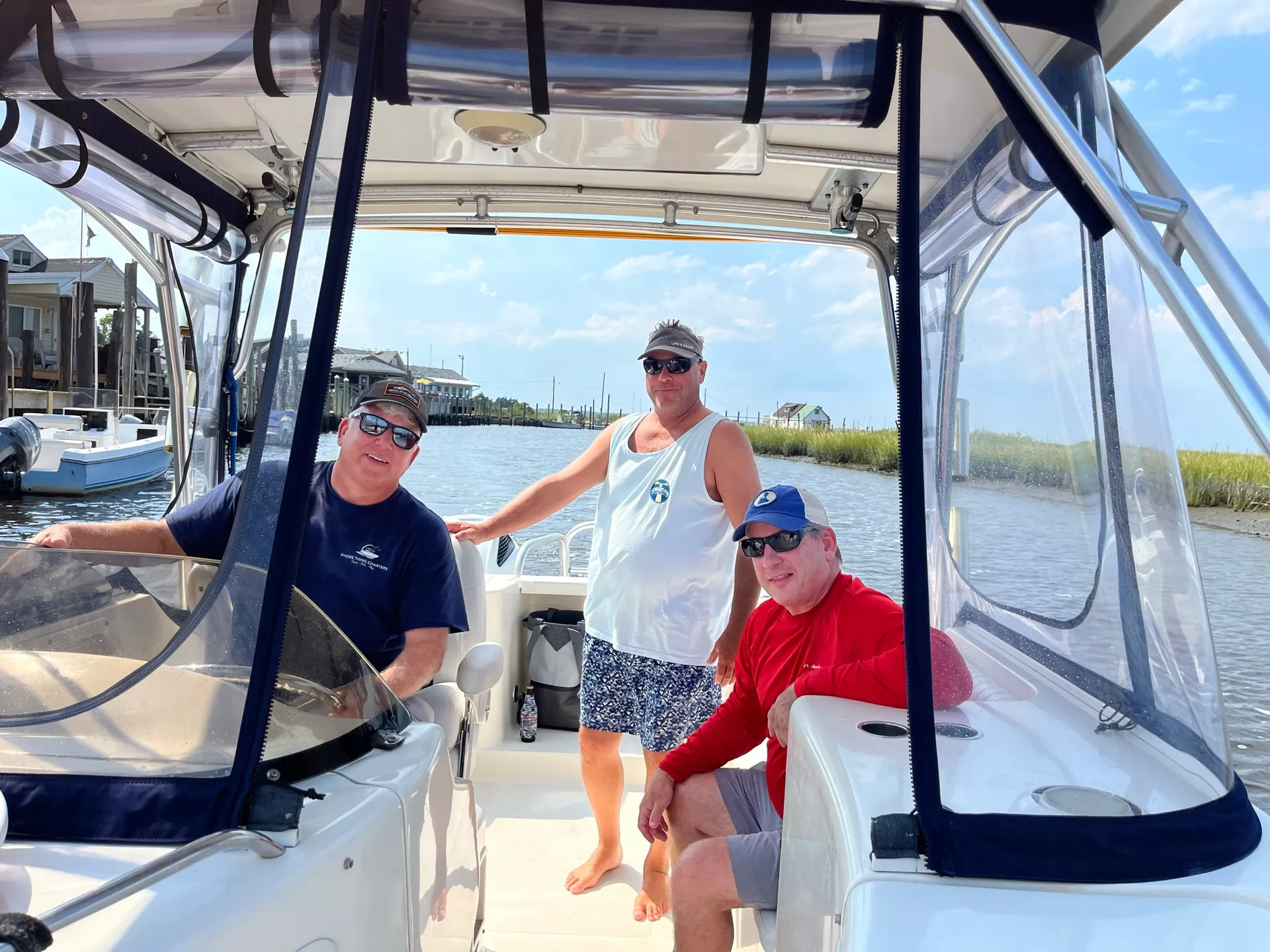 27’ World Cat DC twin 250 Honda, Fish or Cruise 