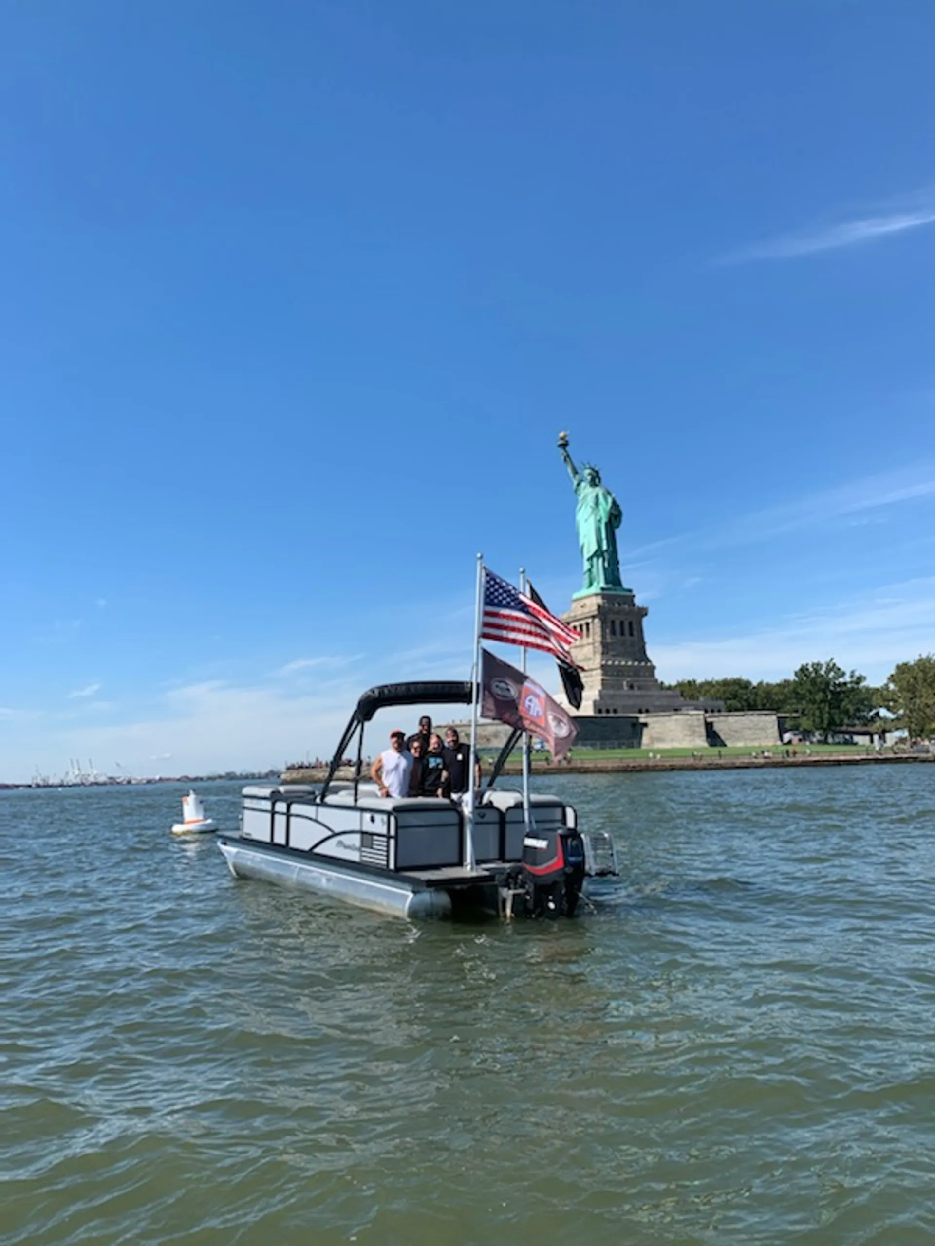 MANITOU PONTOON 23 AURORA TRIPLE TUBE VP in Mahopac, NY — photo 4