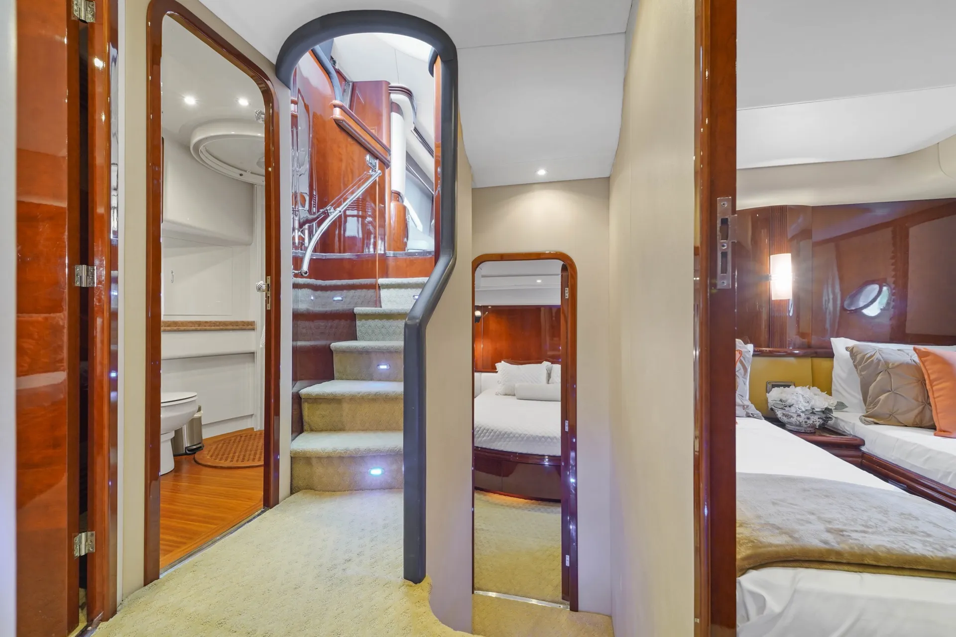 FREE HOUR | 80FT 13PPL LUXURY PARTY YACHT MIAMI 