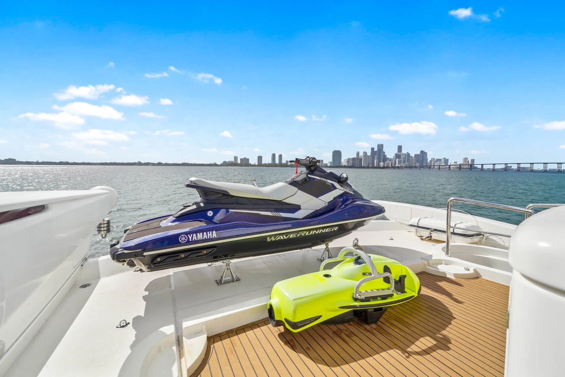 FREE HOUR | 80FT 13PPL LUXURY PARTY YACHT MIAMI 