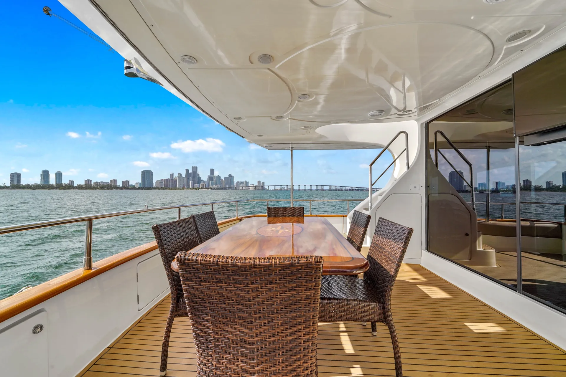 FREE HOUR | 80FT 13PPL LUXURY PARTY YACHT MIAMI 