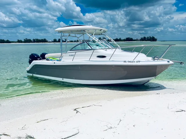 Rent a ROBALO walkaround in Sanibel, FL near me