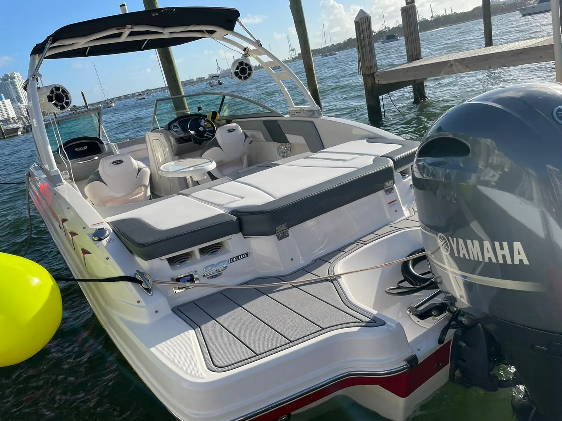 CHAPARRAL BOATS 230 SUNCOAST in Miami Beach, FL — photo 3