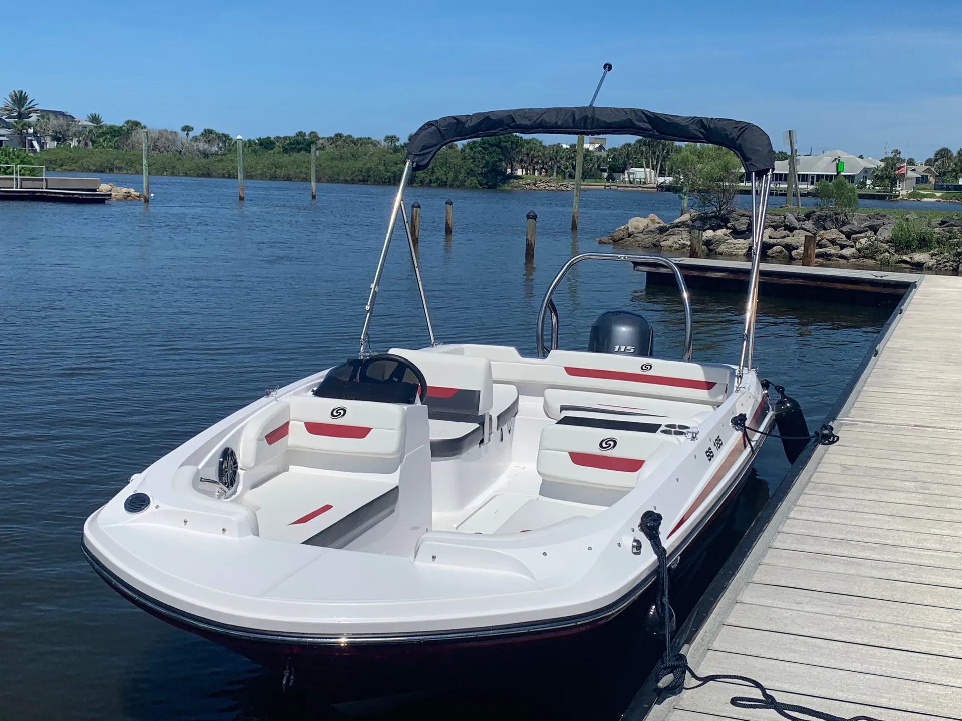 St Augustine and Palm Coast   Seats 9 comfortably, Free Fuel