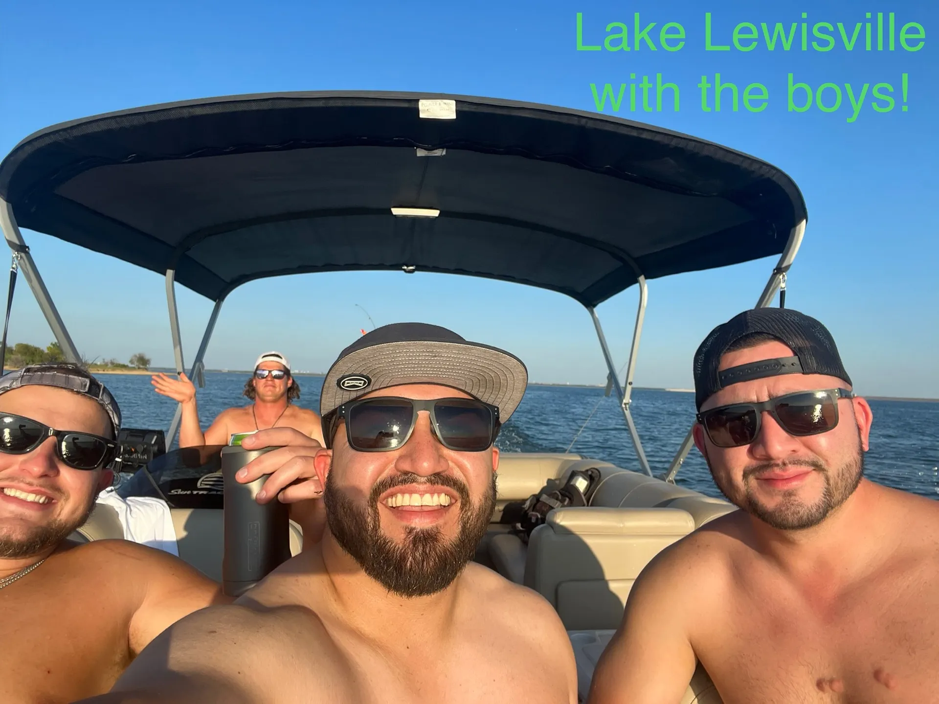 20' Fishing pontoon near Lavon and Ray Hubbard