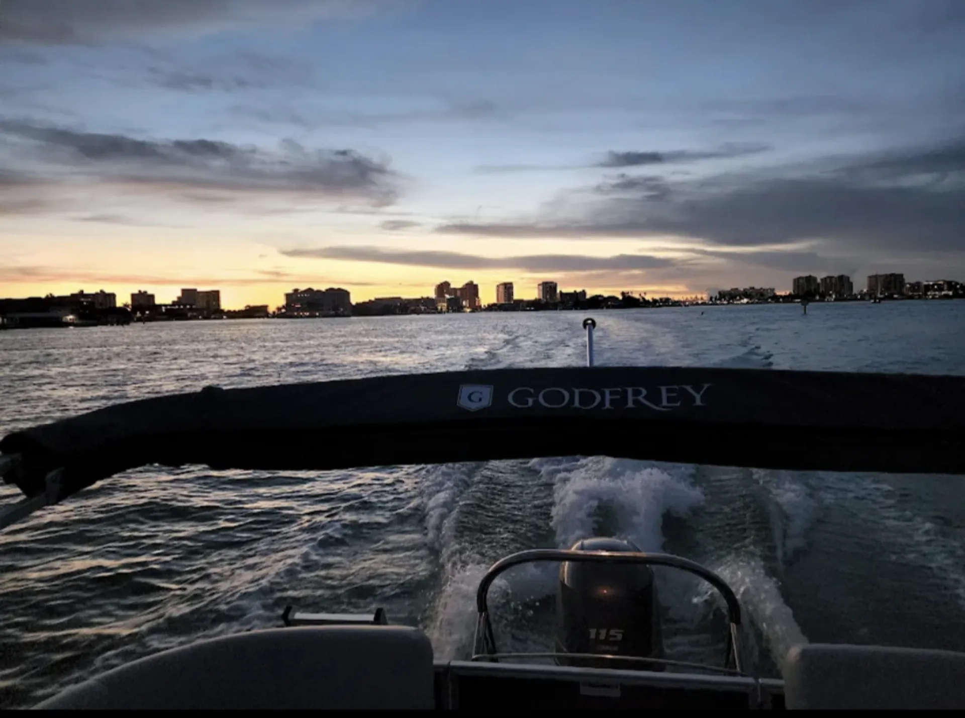 Party Pontoon for 12!! 