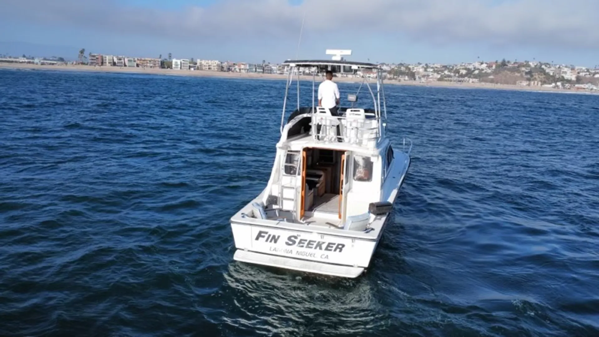 Luhrs Boats Tournament 320 in Marina del Rey, CA — photo 8