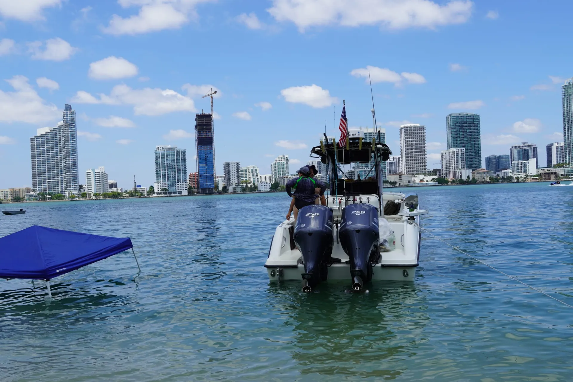 Hydrasports Boats 2800 CC W/2-250XL EFI in Miami Beach, FL — photo 2