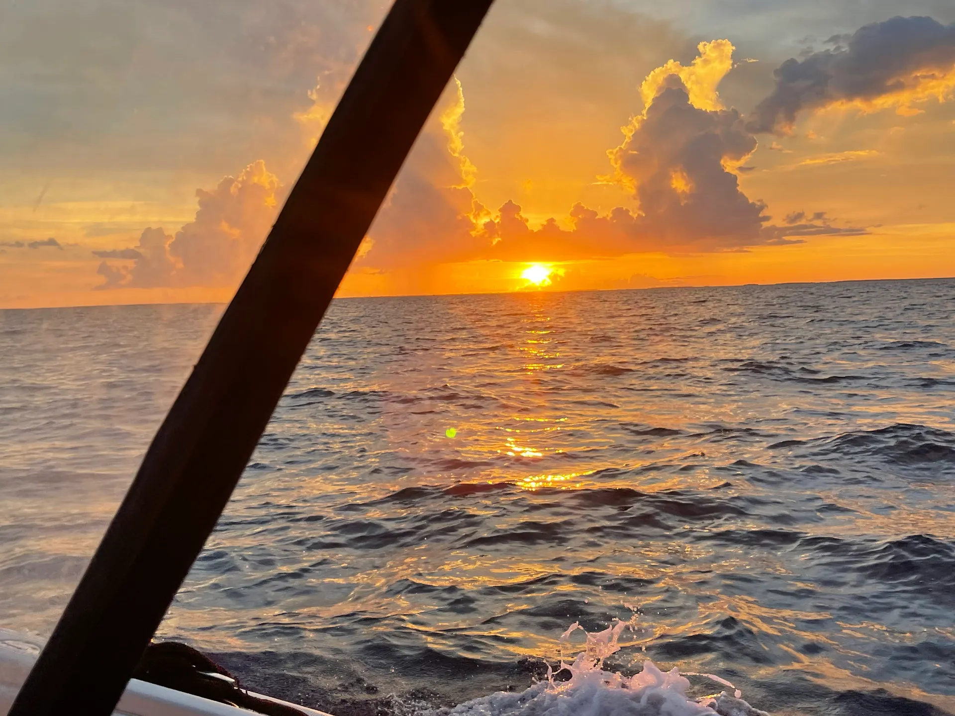 Hydrasports Boats 2800 CC W/2-250XL EFI in Miami Beach, FL — photo 4