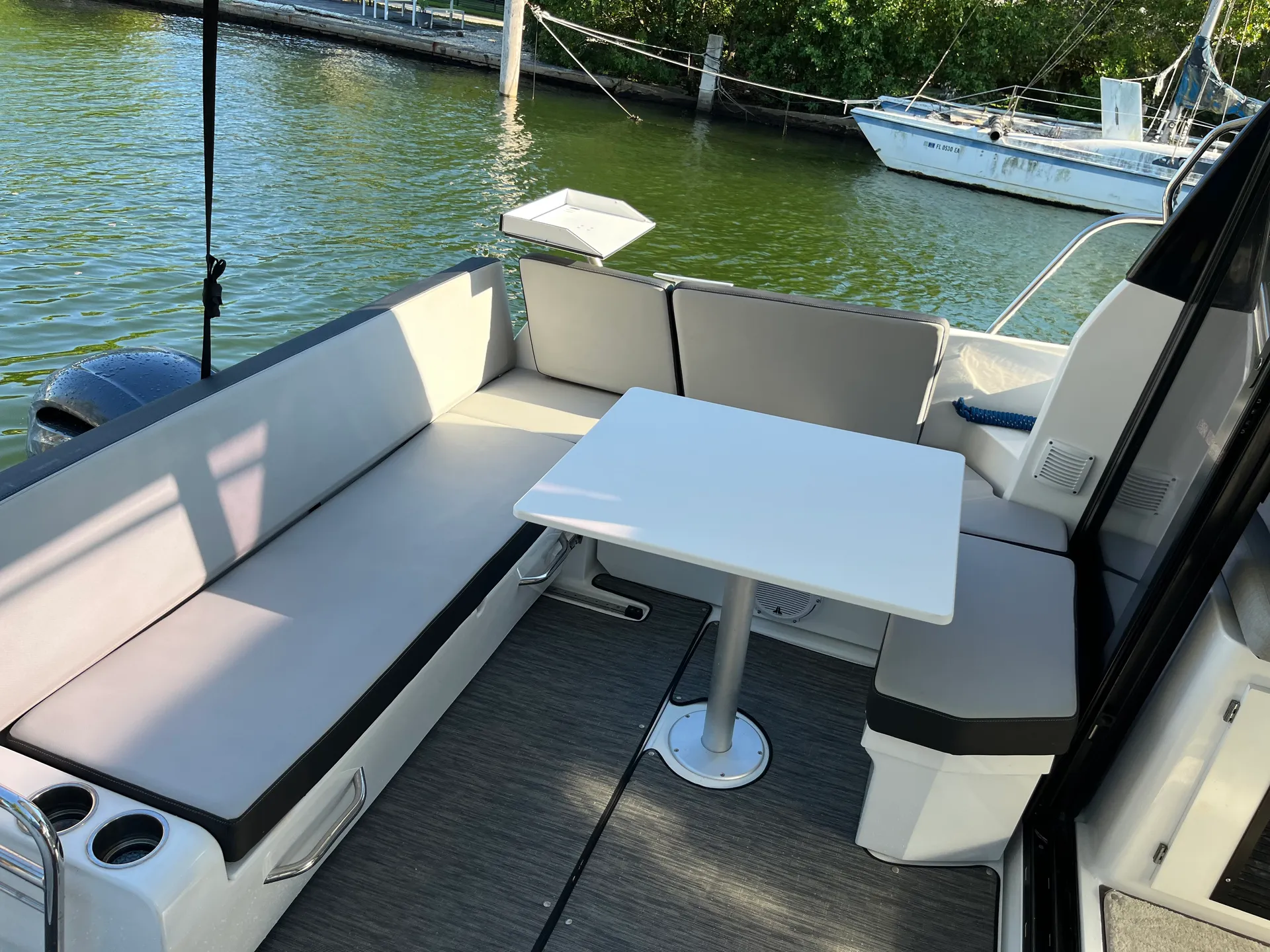 JEANNEAU NC 895 in Miami, FL — photo 4