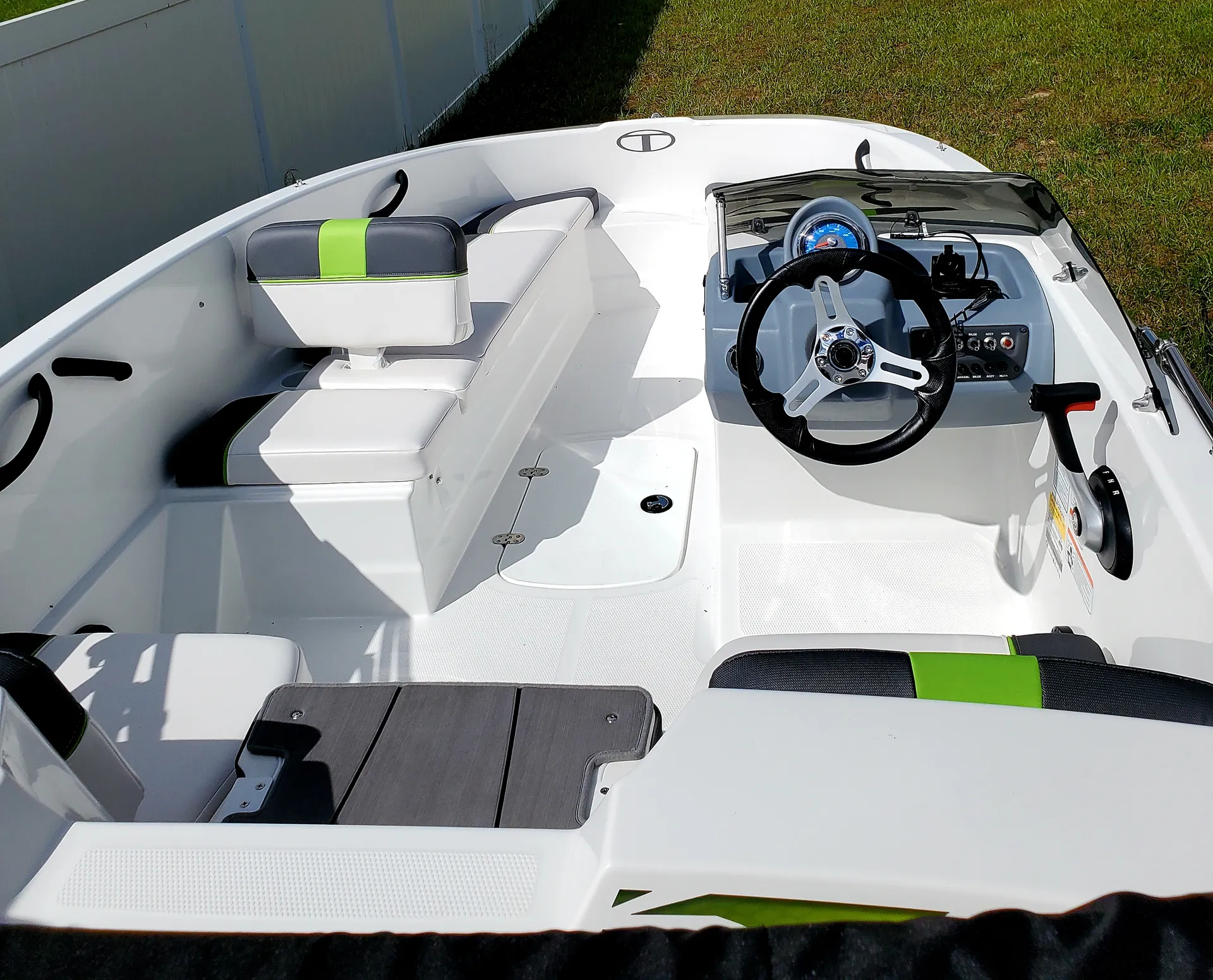 TAHOE T16 SPORTS BOAT, FUEL &amp; DELIVERY INCLUDED