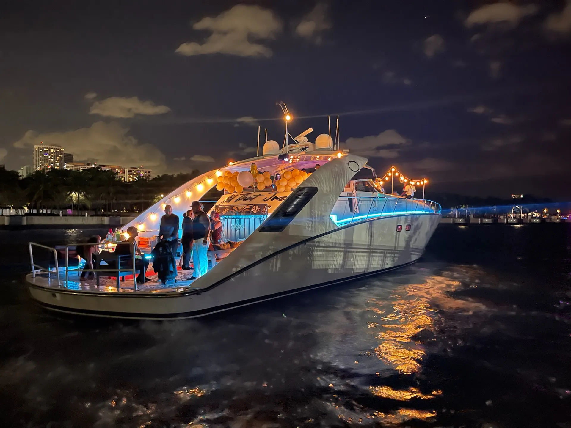 Schoel Express cruiser in Miami Beach, FL — photo 6