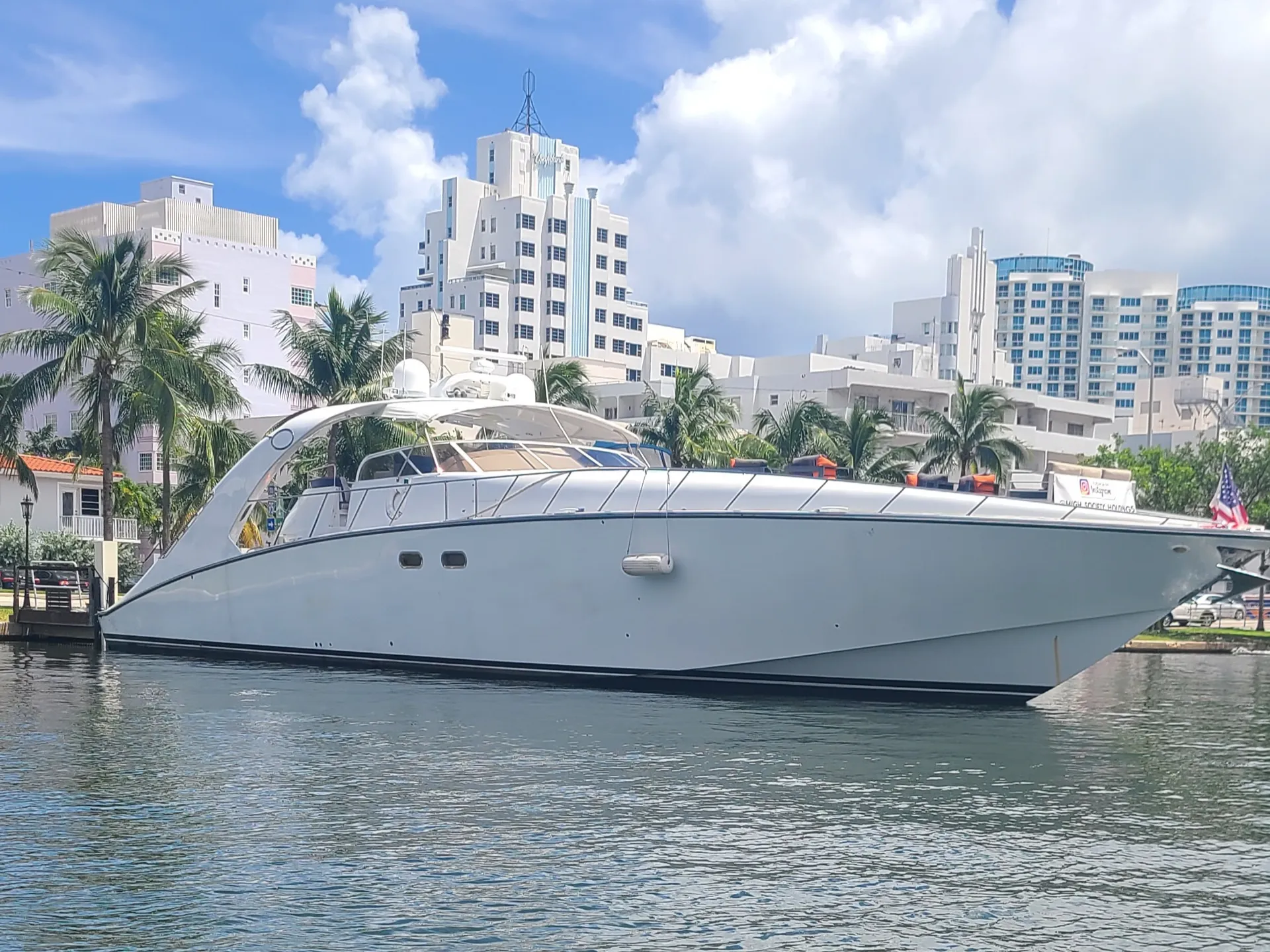 Schoel Express cruiser in Miami Beach, FL — photo 7